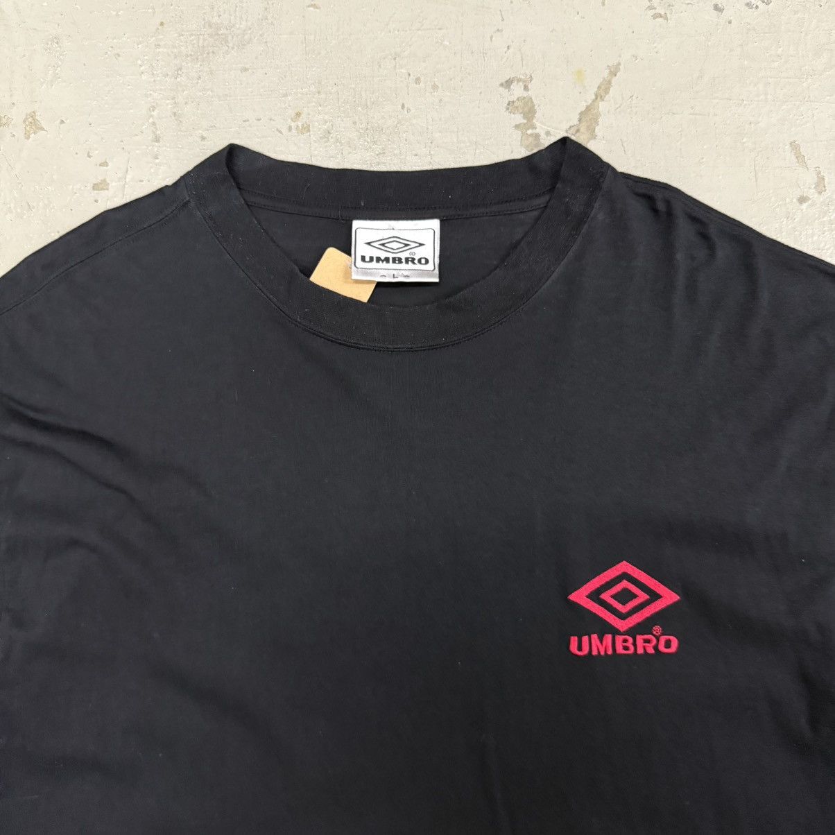 Umbro Vintage Balenciaga Style Umbro Tee Size US L / EU 52-54 / 3 - 3 Thumbnail