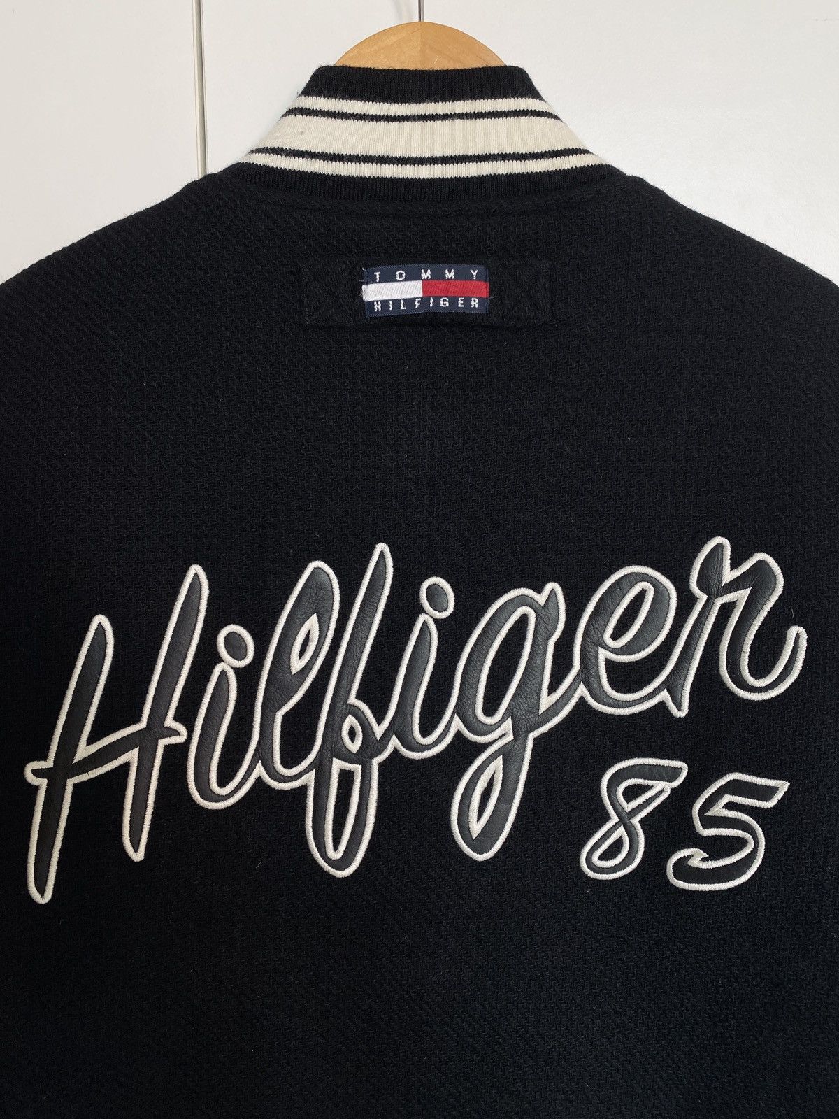 Tommy Hilfiger RARE Tommy Hilfiger Jacket With Price Tag Size US M / EU 48-50 / 2 - 4 Thumbnail