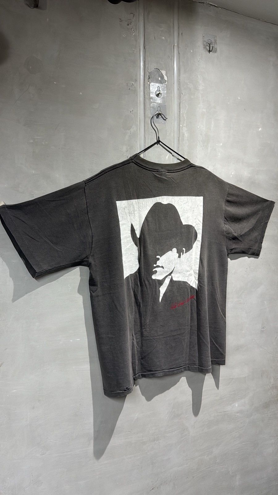 Marlboro vintage 90s trashed marlboro faded distressed cowboy tee Size US L / EU 52-54 / 3 - 5 Thumbnail