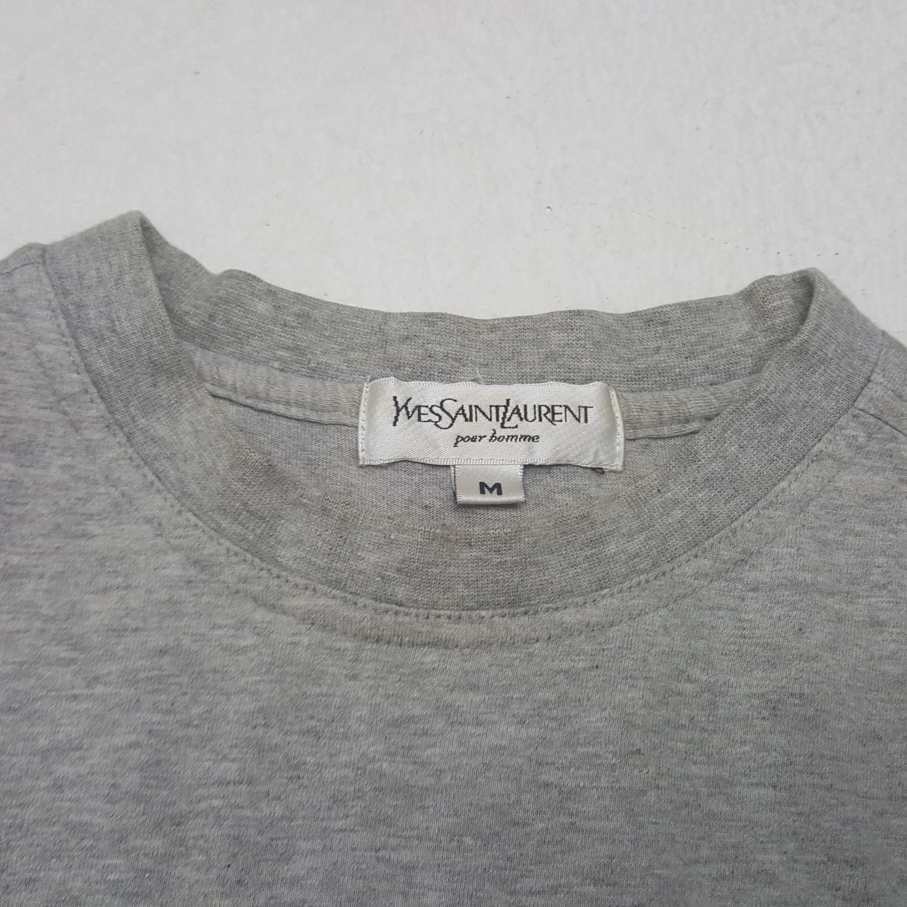 Yves Saint Laurent Vintage Yves Saint Laurent Designer Tshirt CC294N72 Size US L / EU 52-54 / 3 - 4 Thumbnail