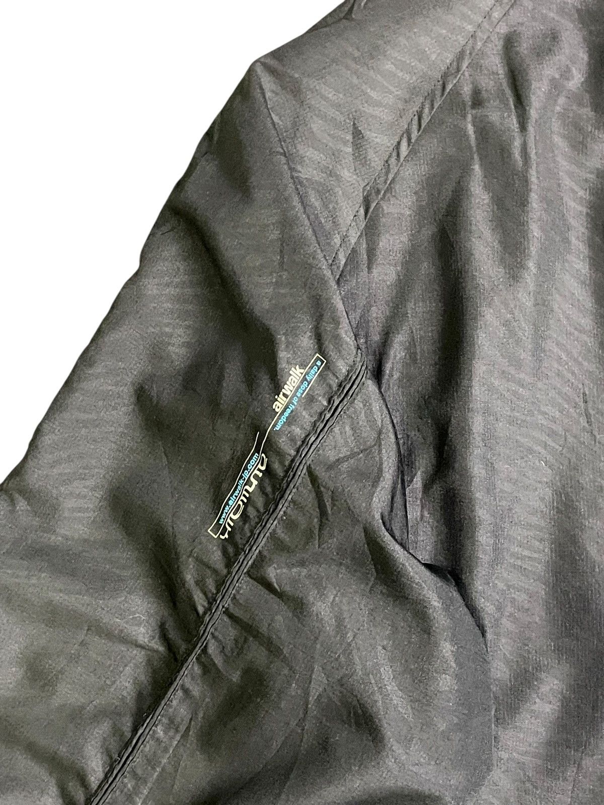 Airwalk × Vintage Airwalk x Vintage Waterproof Windbreaker (39) Size US L / EU 52-54 / 3 - 7 Thumbnail