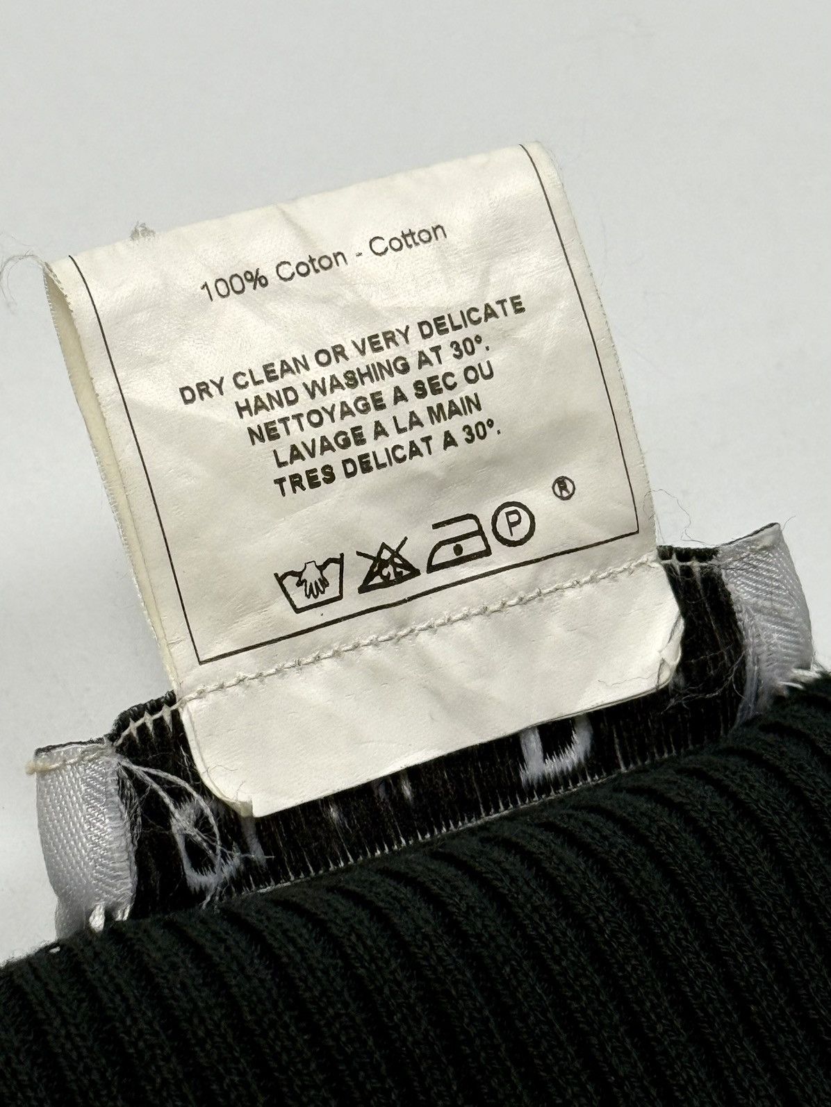 Dior Dior - John Galliano - FW/01 - D - Logo Charm - Cardigan Size M / US 6-8 / IT 42-44 - 8 Thumbnail