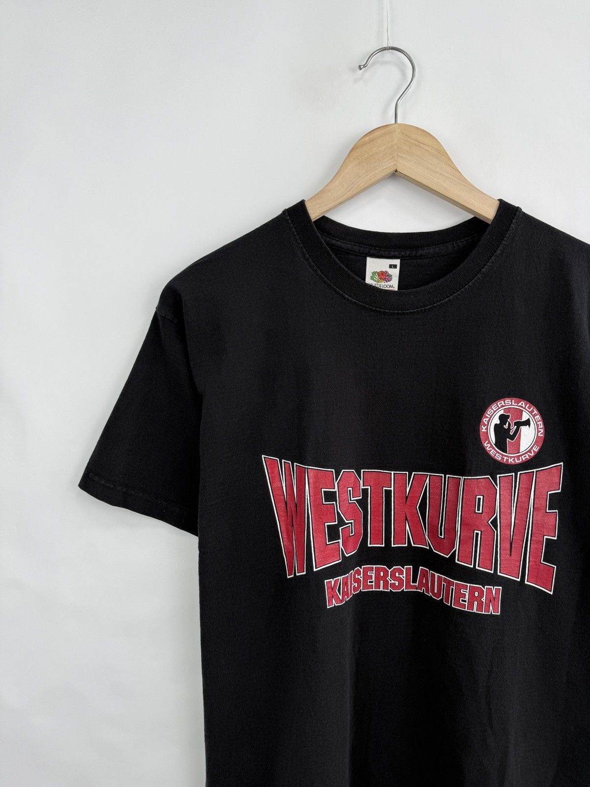Fruit Of The Loom 🇩🇪👹 Vintage Y2K Kaiserslautern Westkurve Ultras T-Shirt Rare Size US L / EU 52-54 / 3 - 3 Thumbnail