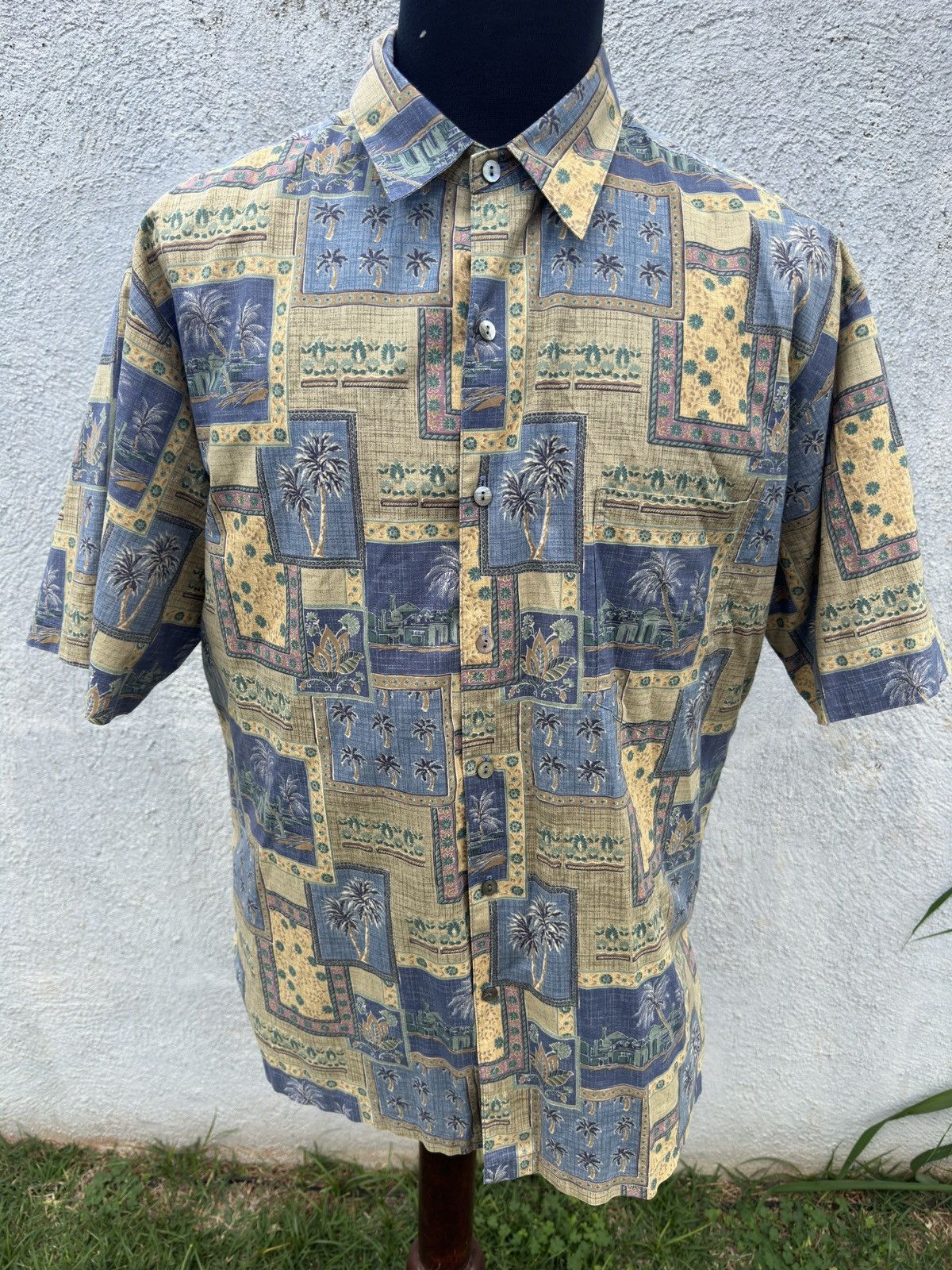 Tori Richard Tori Richard Hawaiian Print Yellow/Blue Men's Large | Grailed