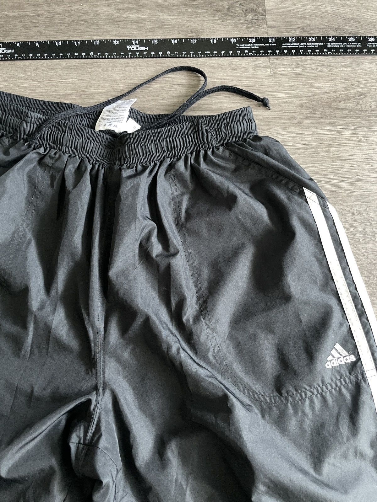 Adidas VTG Adidas “Three Stripes” Clima Shell Track Pants (Sz.L) Size US 35 - 2 Thumbnail