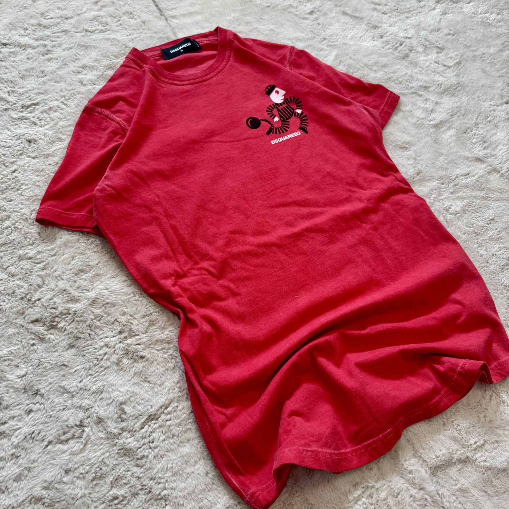 Dsquared2 Dsquared2 Red Graphic Logo Tee – Size M Size US M / EU 48-50 / 2 - 2 Thumbnail