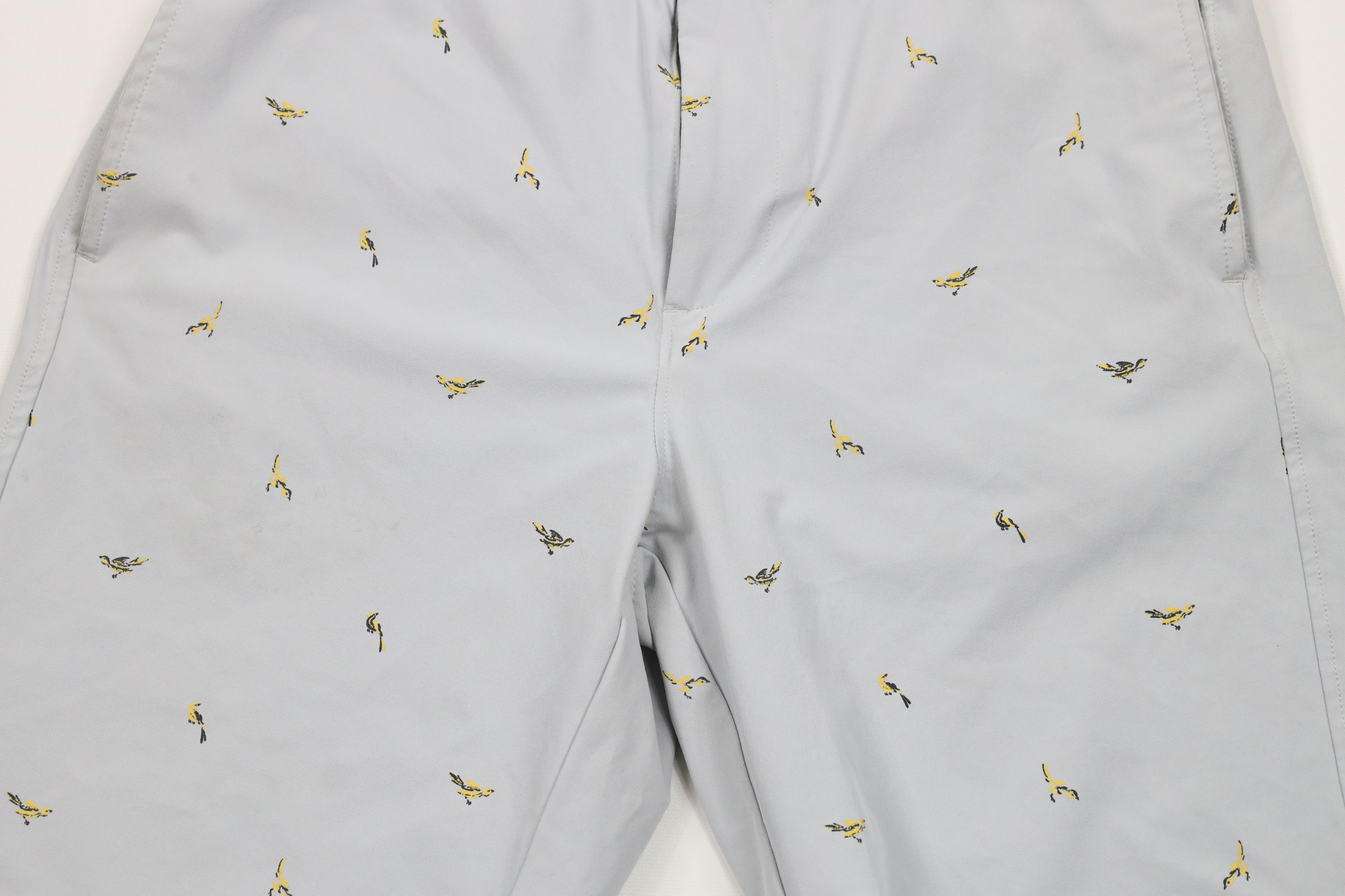 Under Armour × Vintage Under Armour All Over Print Flat Front Golf Chino Shorts Size US 30 / EU 46 - 3 Thumbnail