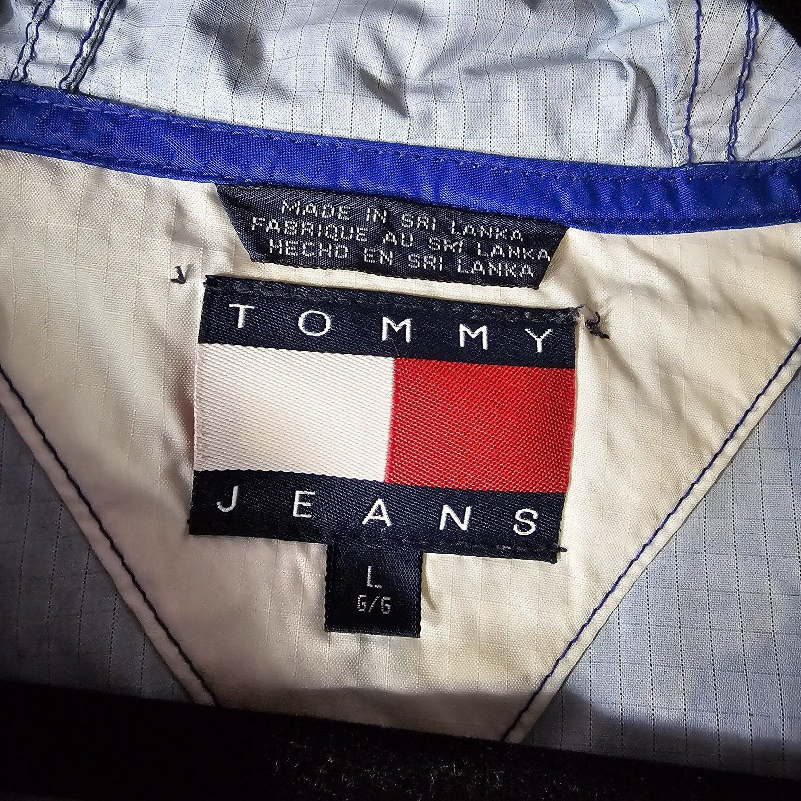 Tommy Hilfiger Tommy Hilfiger Windbreaker Jacket Vintage 90s Streetwear Size US L / EU 52-54 / 3 - 11 Thumbnail
