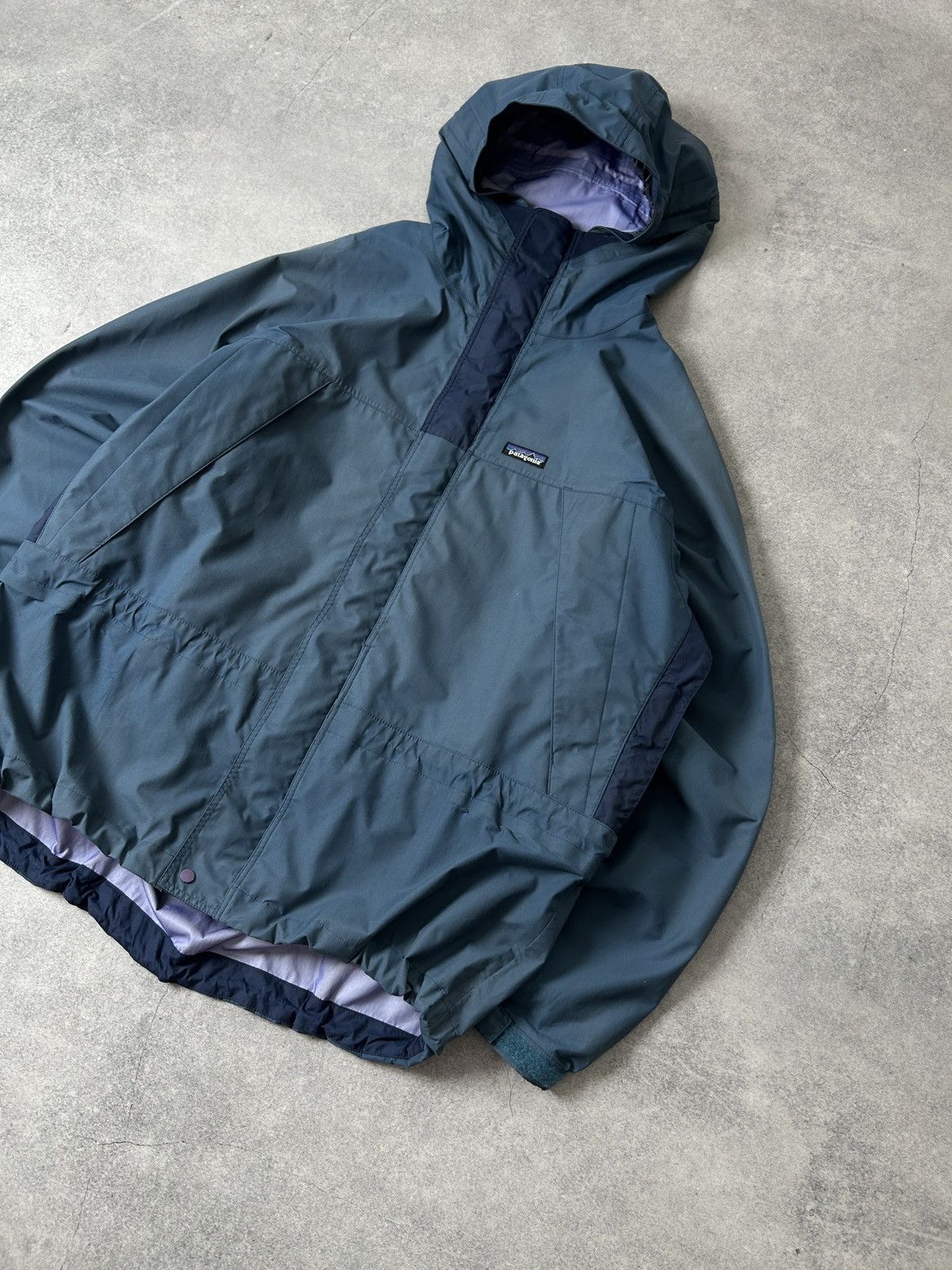Patagonia Vintage Patagonia Gore-tex jacket mens turquoise size Xl Size US XL / EU 56 / 4 - 5 Thumbnail