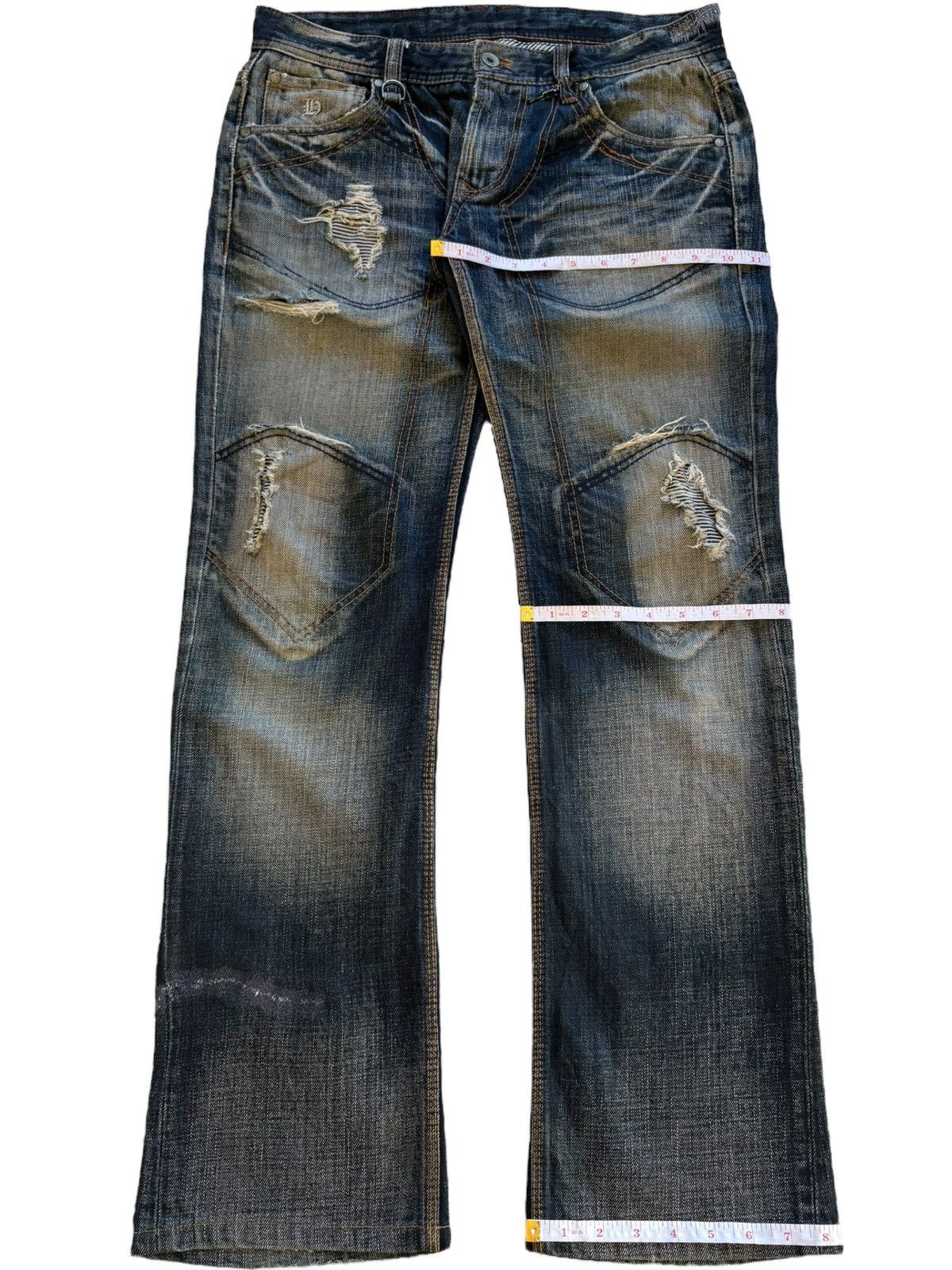 Japanese Brand Vintage Japanese Brand Mud Wash Distressed Bootcut Jeans Size US 33 - 16 Thumbnail