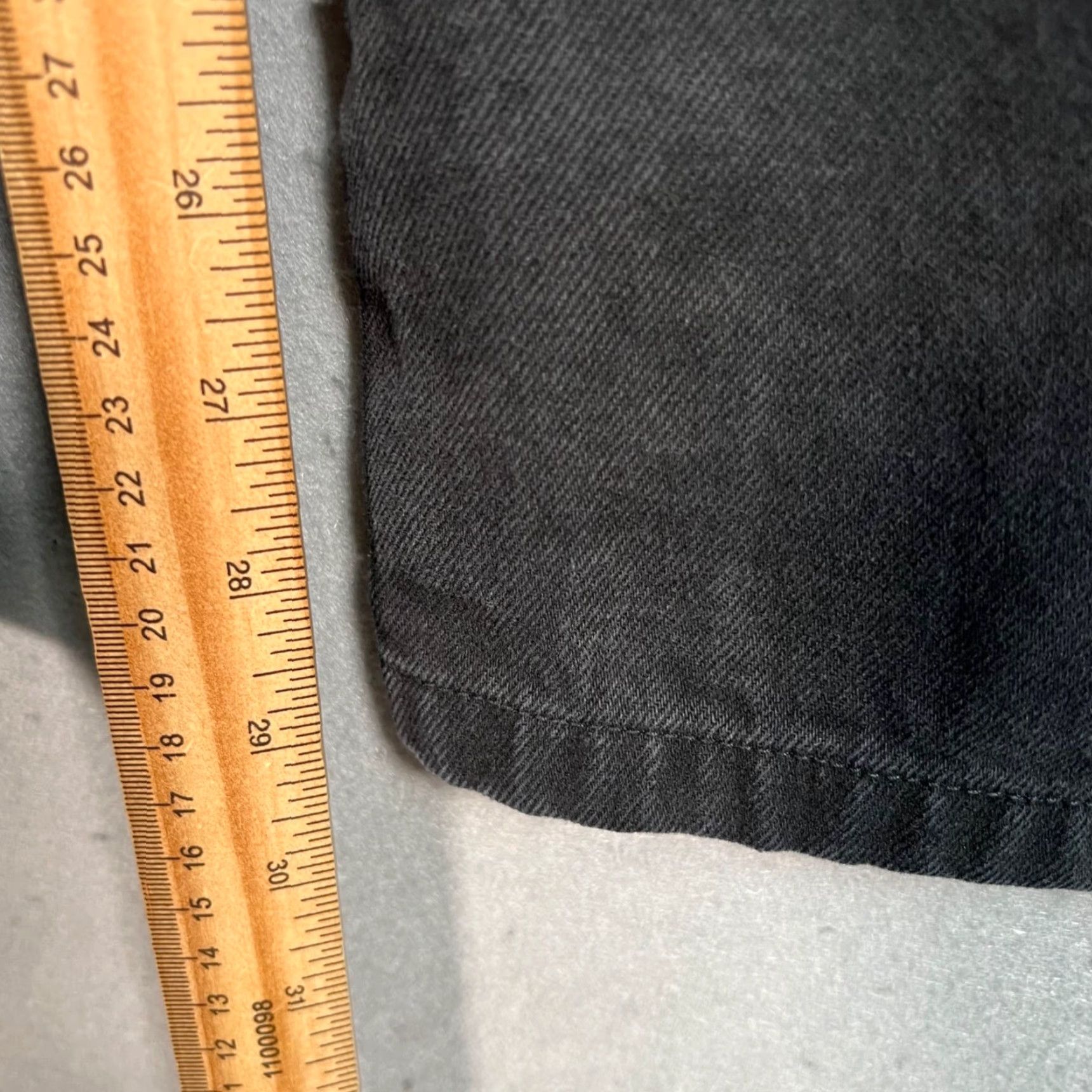 Vince Vince Womens Jeans Dark Wash 100% Cotton Wide-Leg Size 8 Inseam 30" Regular Rise High Waist Black Denim Mens? No gender at end: Women Size 30" / US 8 / IT 44 - 7 Thumbnail