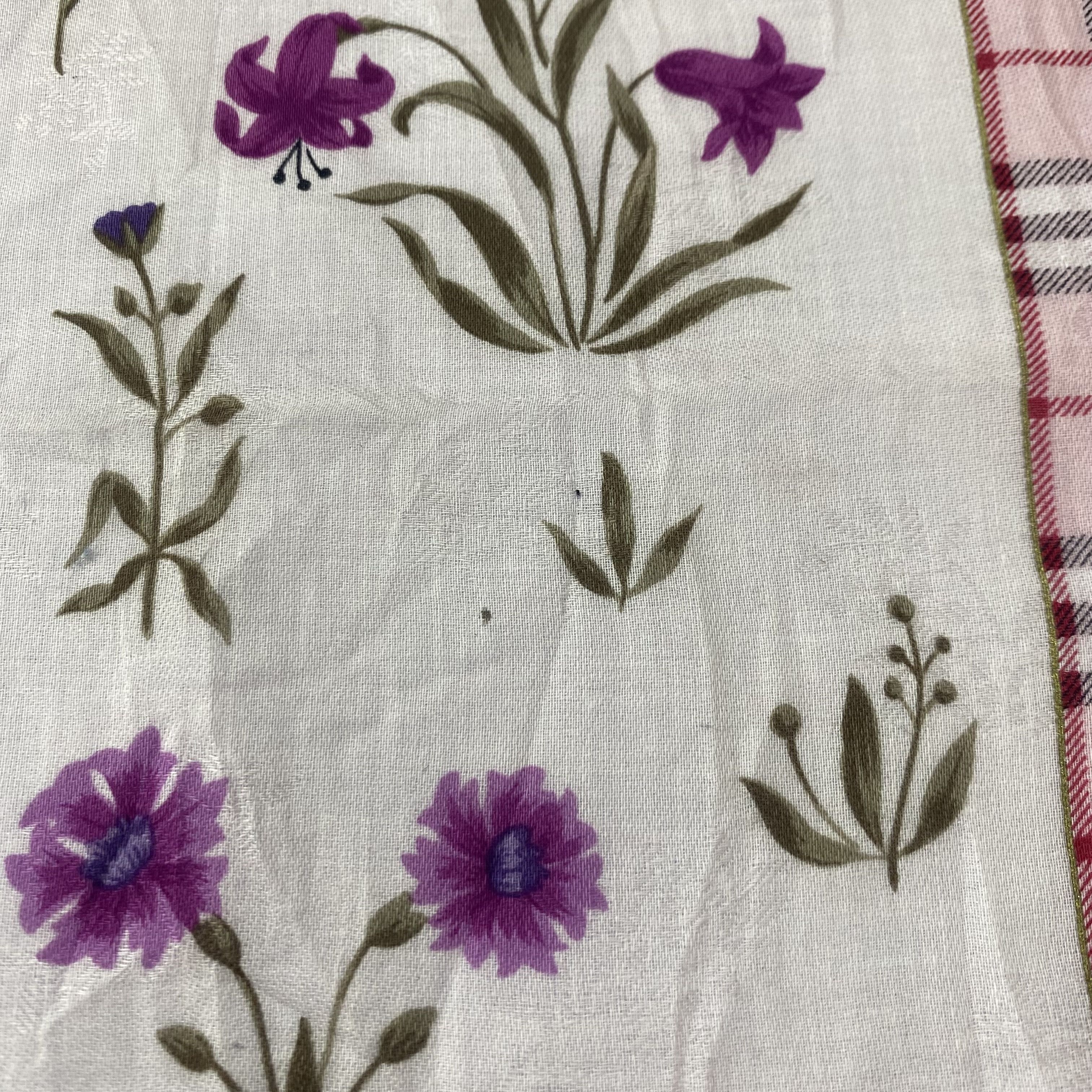 Burberry Vintage Burberry Handkerchief Neckerchief Bandana H187R Size ONE SIZE - 4 Thumbnail
