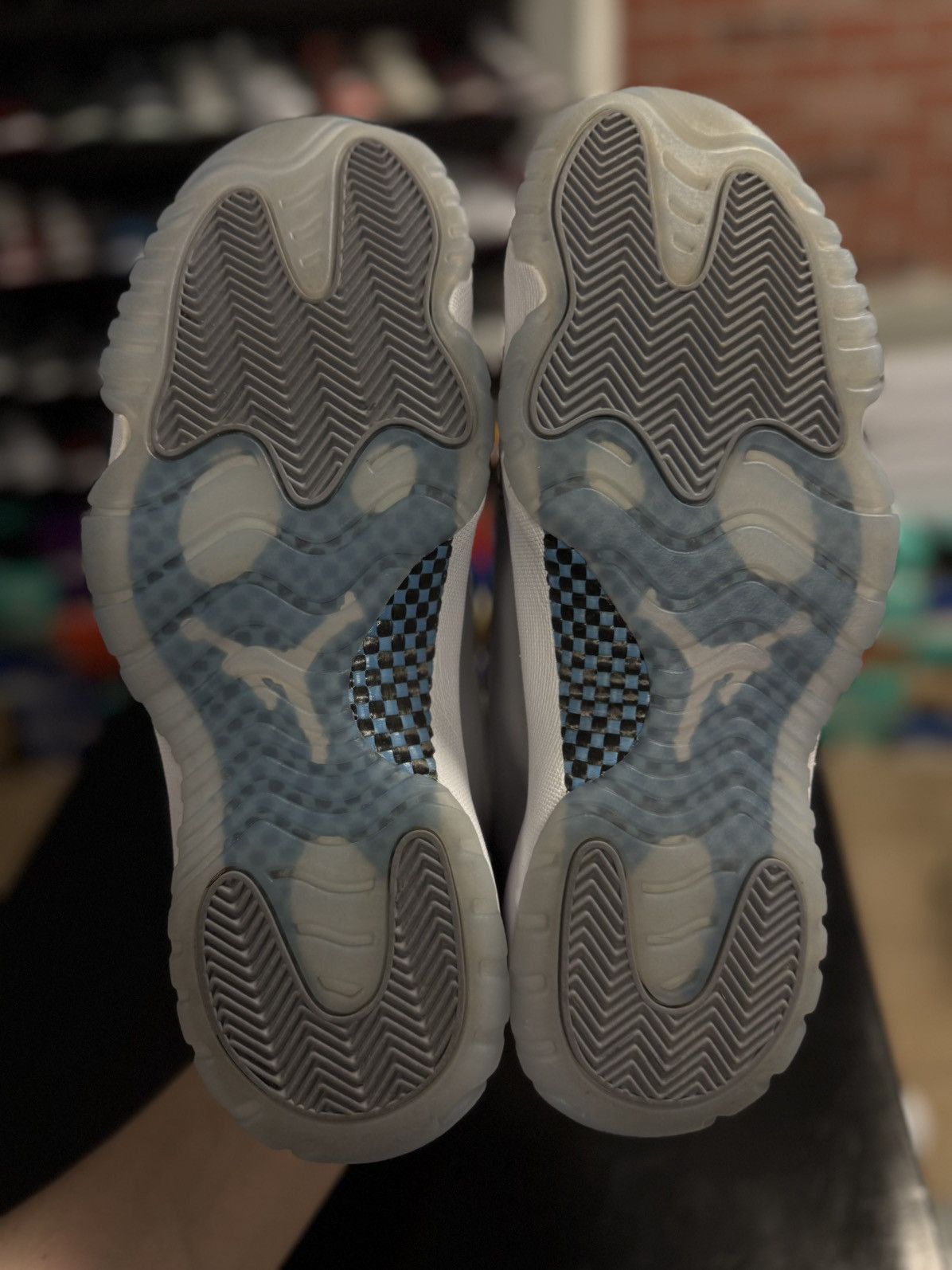 Jordan Brand × Nike Jordan 11 Low Grey Size 11 W Box Clean Condition (AV2187-140 Size US 11 / EU 44 - 12 Thumbnail