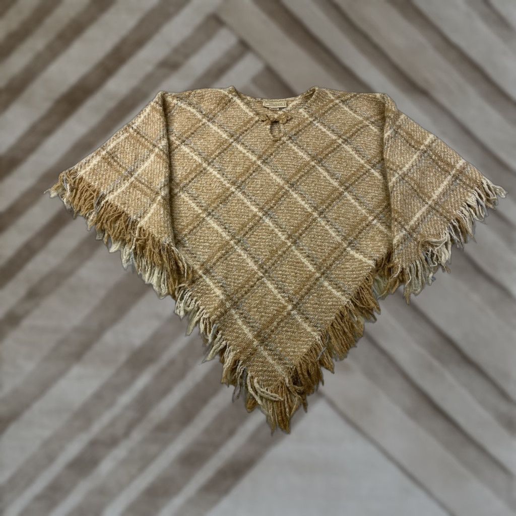 Vintage boyne valley weavers Cape Ireland Wool Fringe Knit One Size Plus Beige Size ONE SIZE - 1 Thumbnail