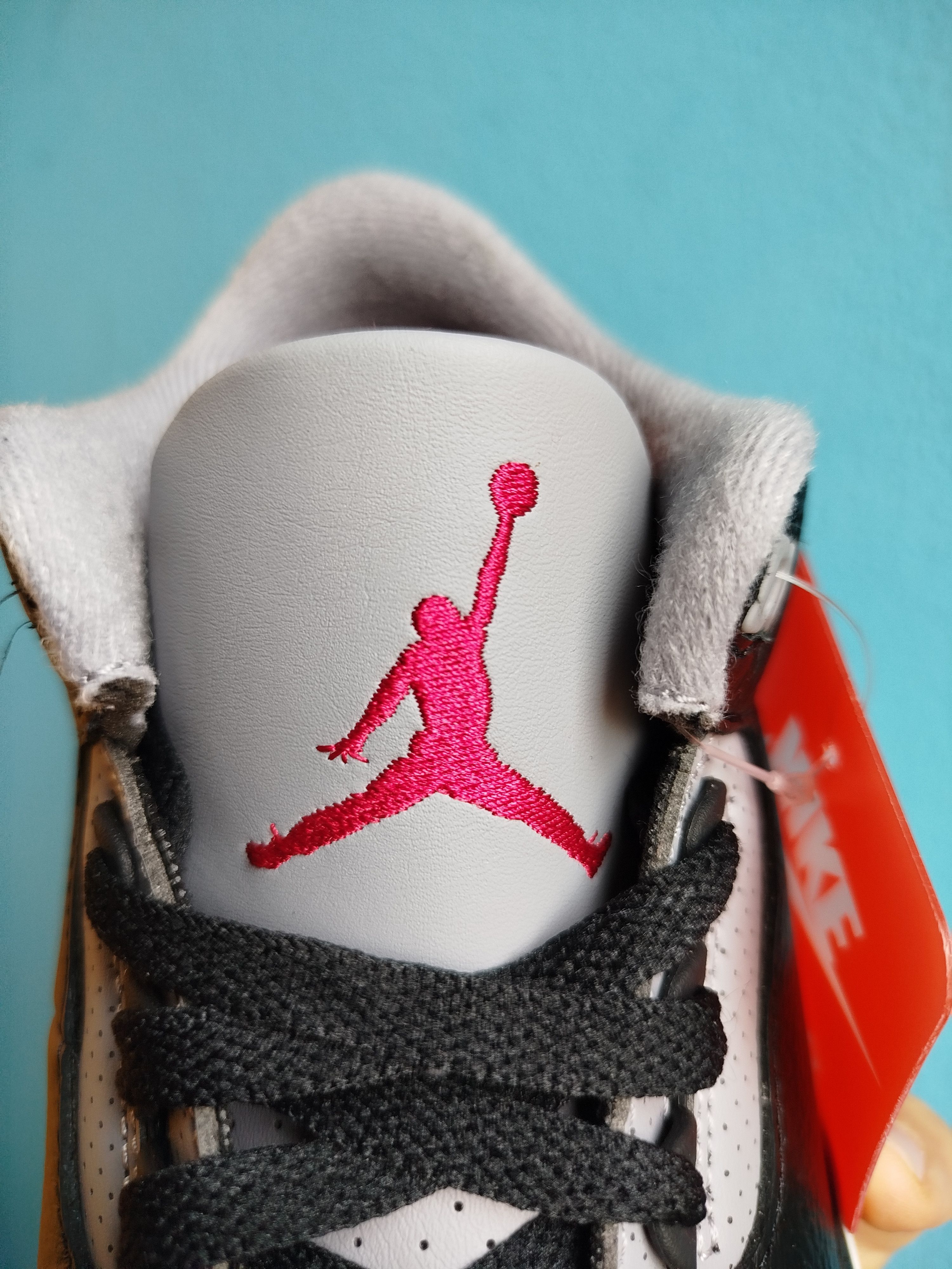 Jordan Brand Air Jordan 3 Black Cement Size US 6.5 / EU 39-40 - 6 Thumbnail