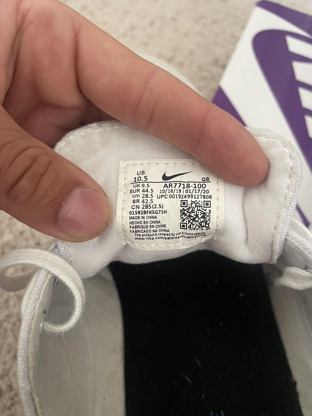 Nike SB Zoom Janoski’s Size US 10.5 / EU 43-44 - 8 Thumbnail