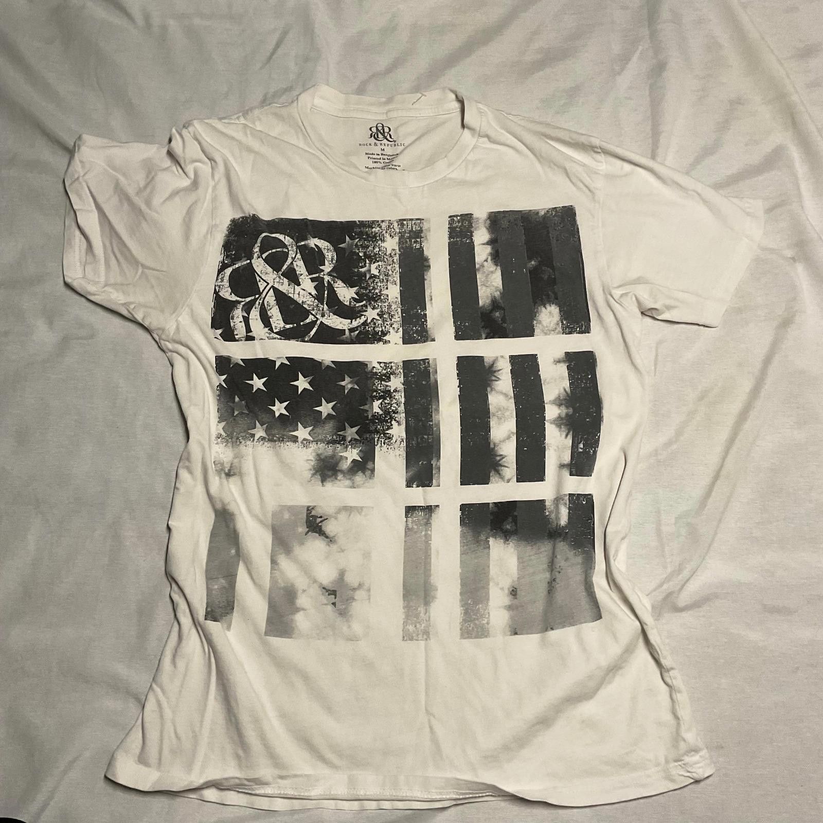 Other rock and republic white tshirt Size ONE SIZE - 1 Thumbnail