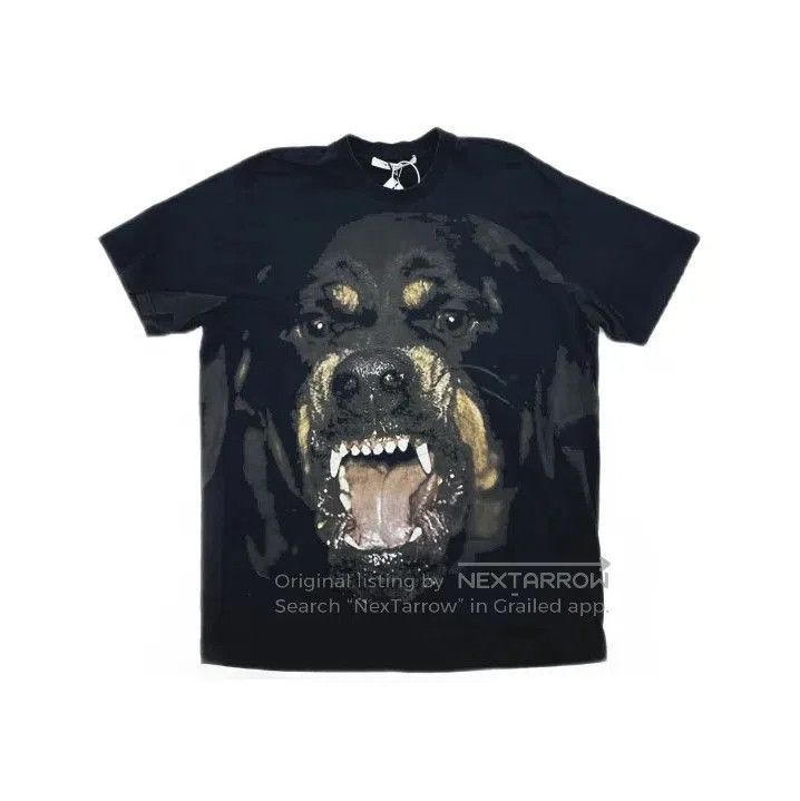 Givenchy Givenchy Graphic Print Short Sleeve T-Shirt. Size US M / EU 48-50 / 2 - 1 Thumbnail