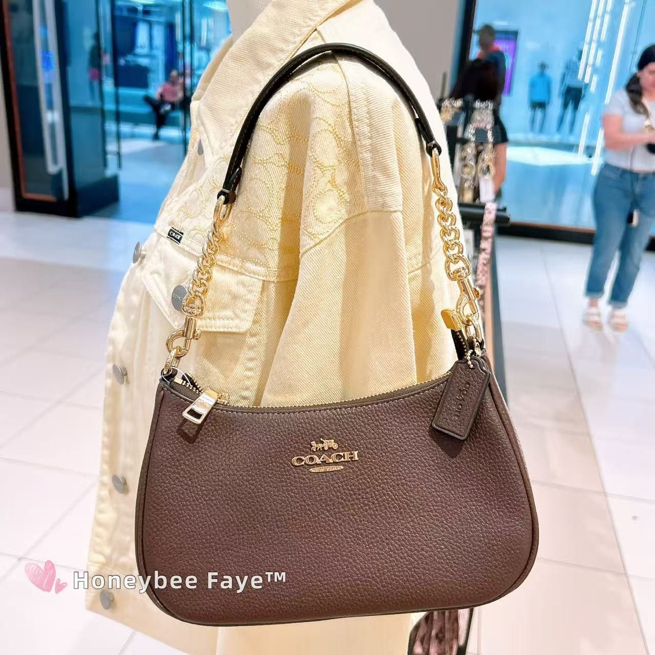 Coach Teri Shoulder Bag CV934 Gold/Maple Size ONE SIZE - 4 Thumbnail