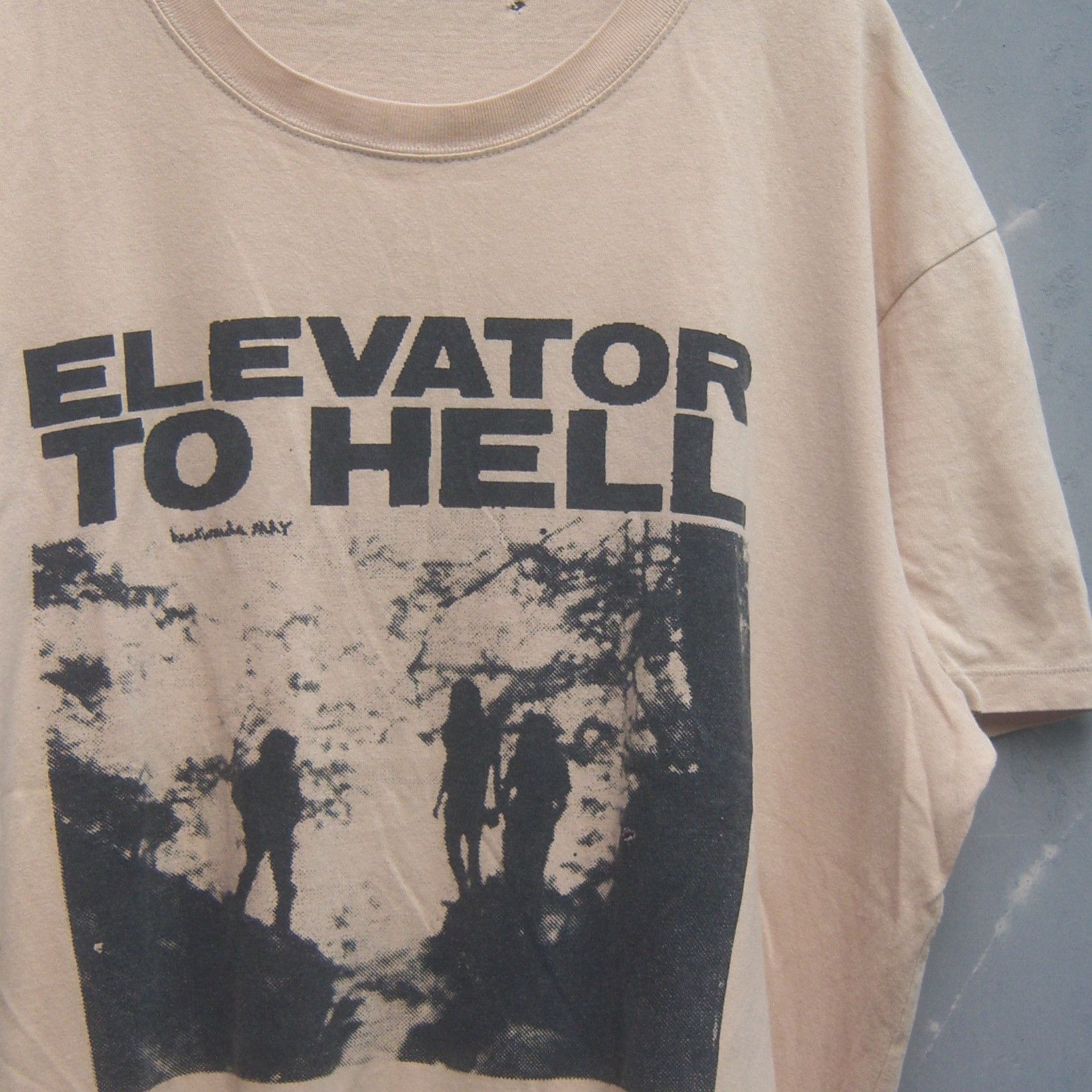 Band Tees Elevator To Hell From Ep Backwards May T Shirt Size US XL / EU 56 / 4 - 9 Thumbnail