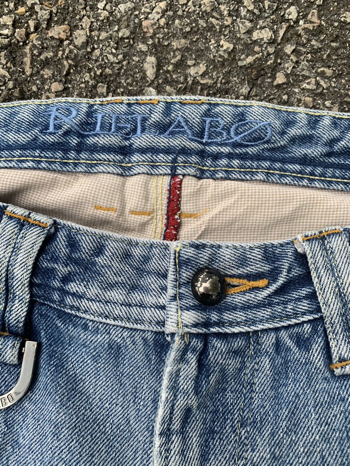 Nicole Club DISTRESSED NCFM NICOLE CLUB RIELABO SELVEDGE DENIM Size US 32 / EU 48 - 14 Thumbnail