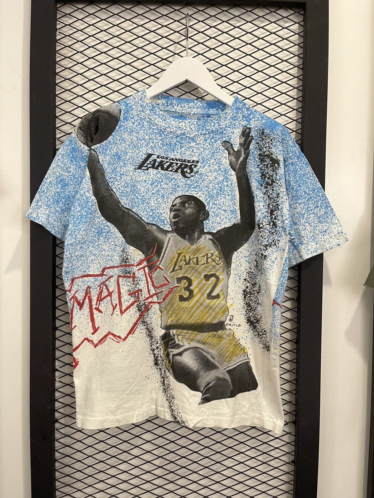 NBA VTG 90s Magic Johnson Lakers Size US XS / EU 42 / 0 - 1 Thumbnail