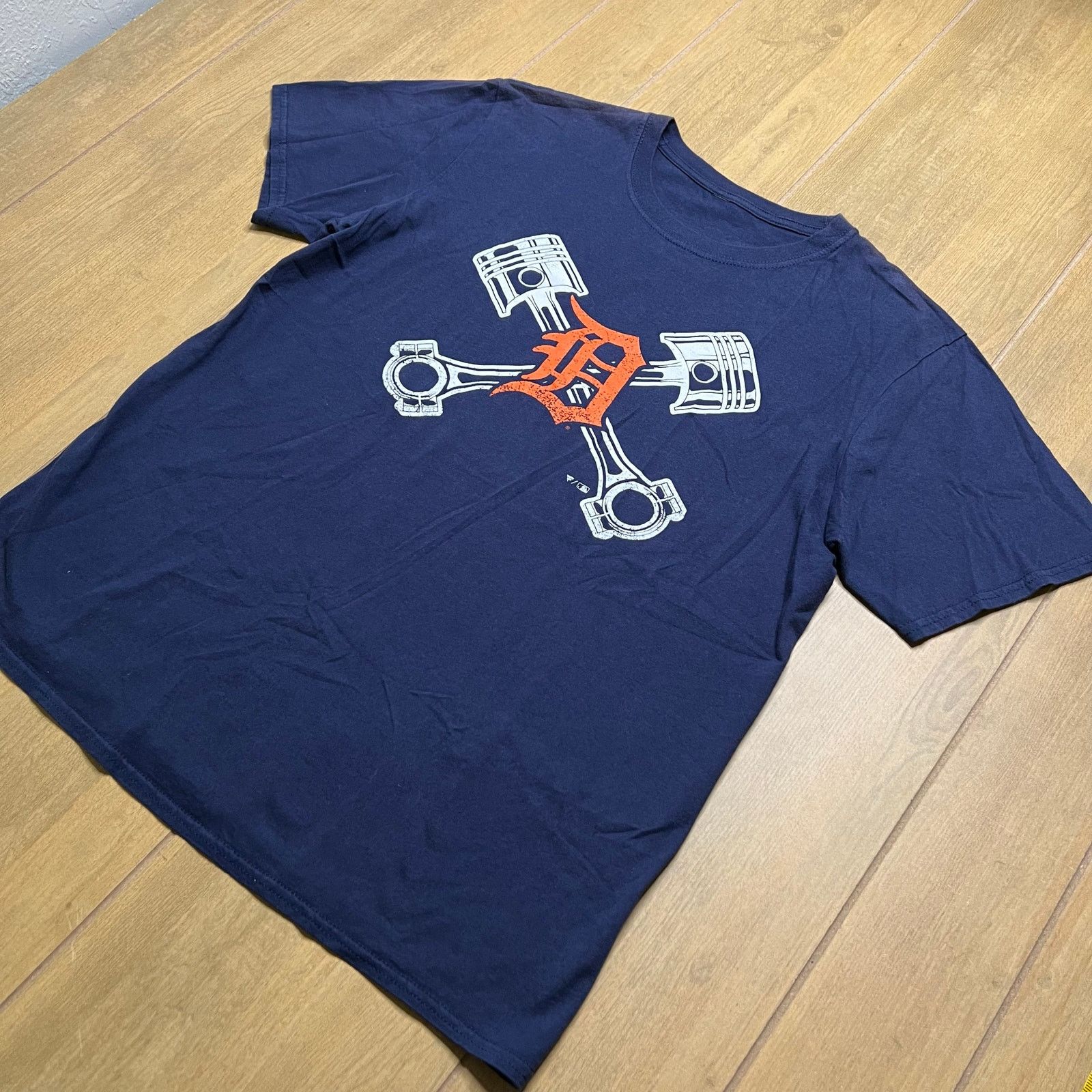 Vintage Y2K Detroit Tigers Fanatics Crossed Hometown T-Shirt Sz L Size US L / EU 52-54 / 3 - 3 Thumbnail