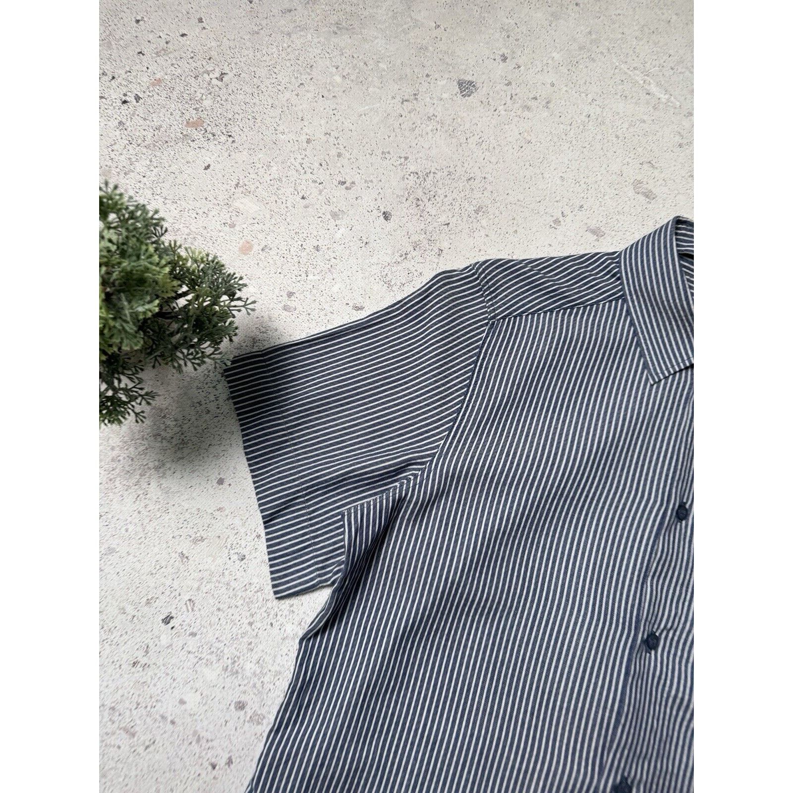 Armani Vintage Armani Jeans Button up Short Sleeve Shirt Striped Size US M / EU 48-50 / 2 - 4 Thumbnail