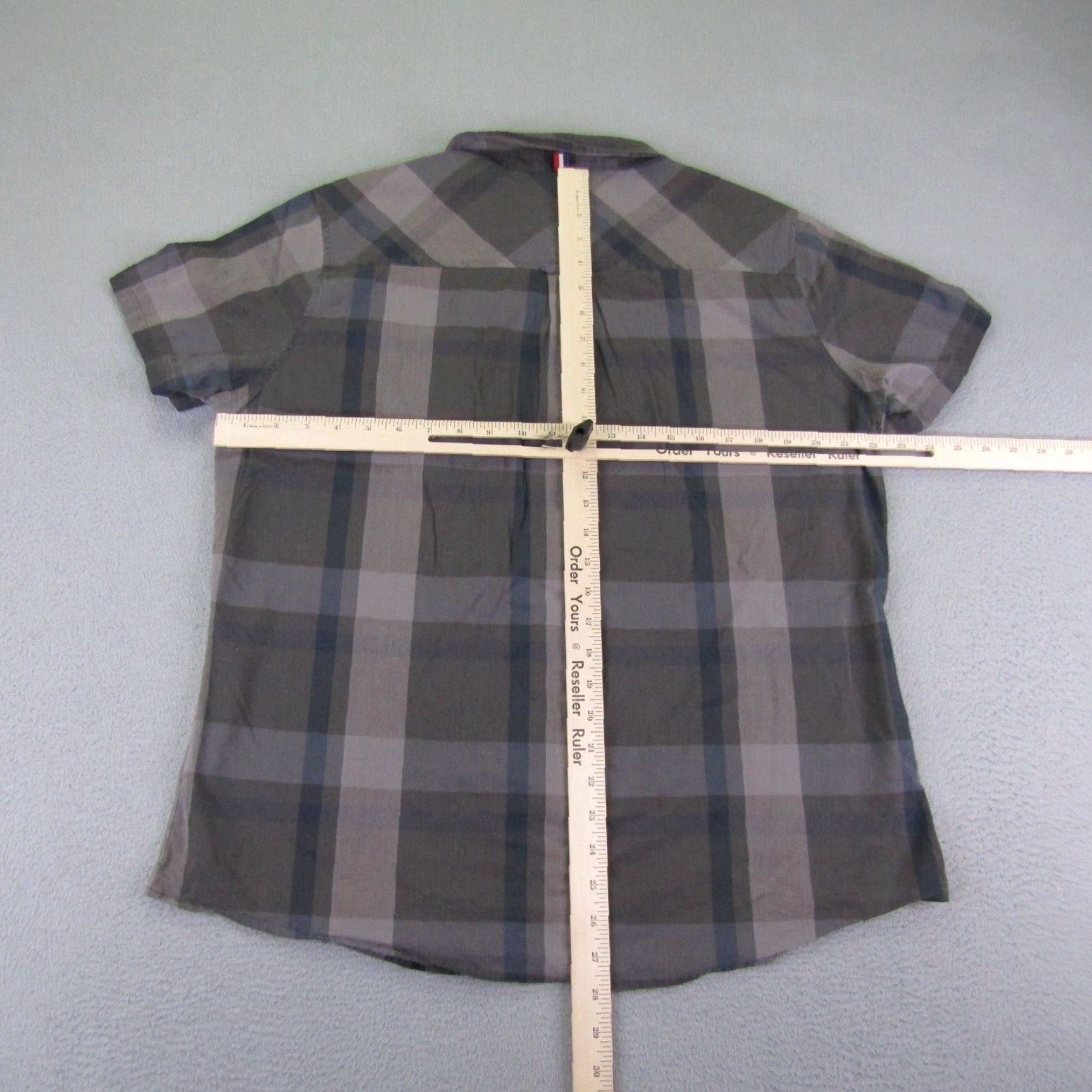Vintage VINTAGE Red Bull Women's Casual Shirt XL Gray Plaid Button-Up Full Zip Cotton Blend Outdoor Size XL / US 12-14 / IT 48-50 - 5 Thumbnail