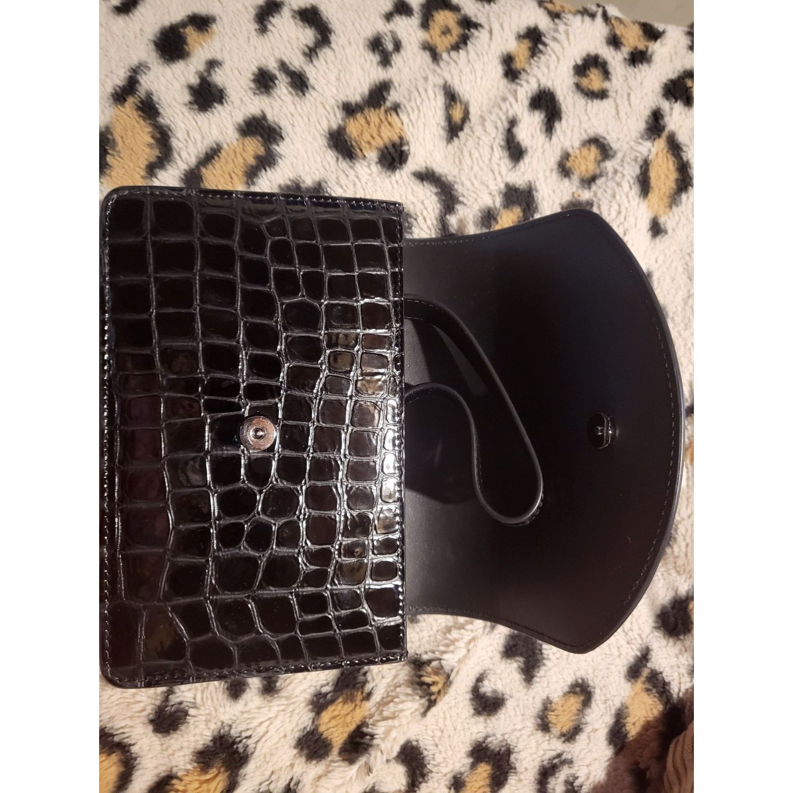 Christian Louboutin Christian Louboutin Loubi54 Crossbody bag, calf leather Size ONE SIZE - 3 Thumbnail