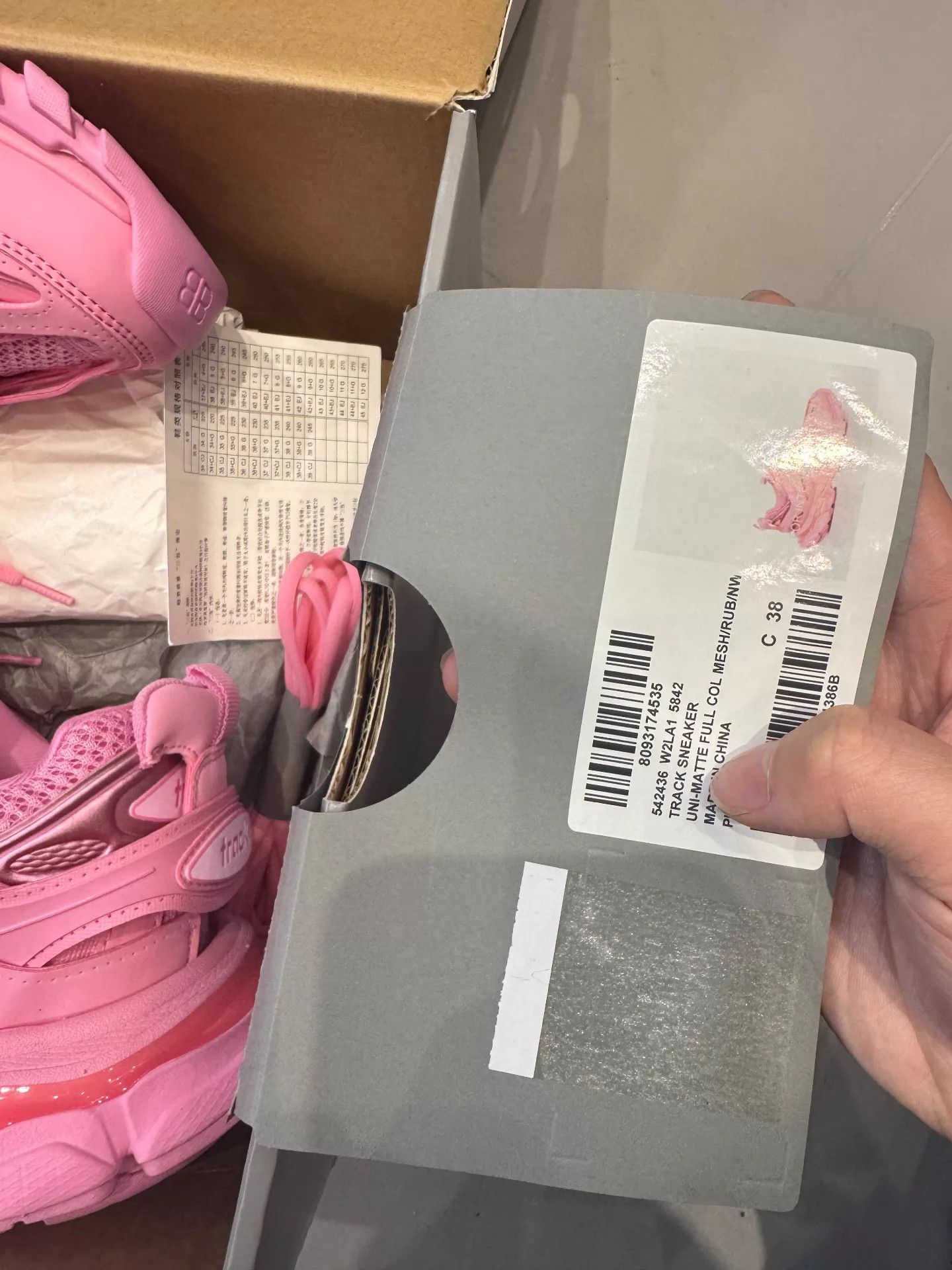 Balenciaga Balenciaga Track Pink Women's 38 EU Sneaker Size US 7.5 / IT 37.5 - 2 Thumbnail