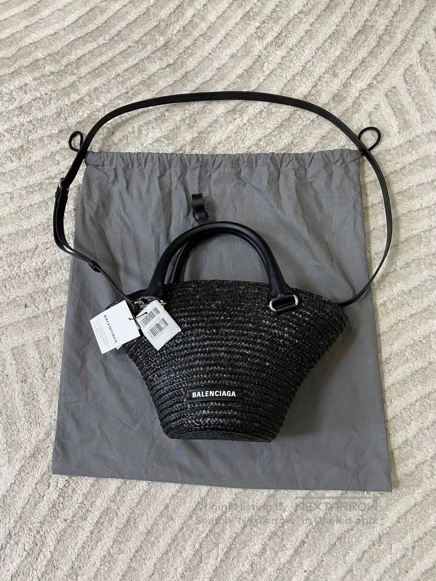 Balenciaga Balenciaga Mini Beach Woven Bag. Size ONE SIZE - 1 Thumbnail