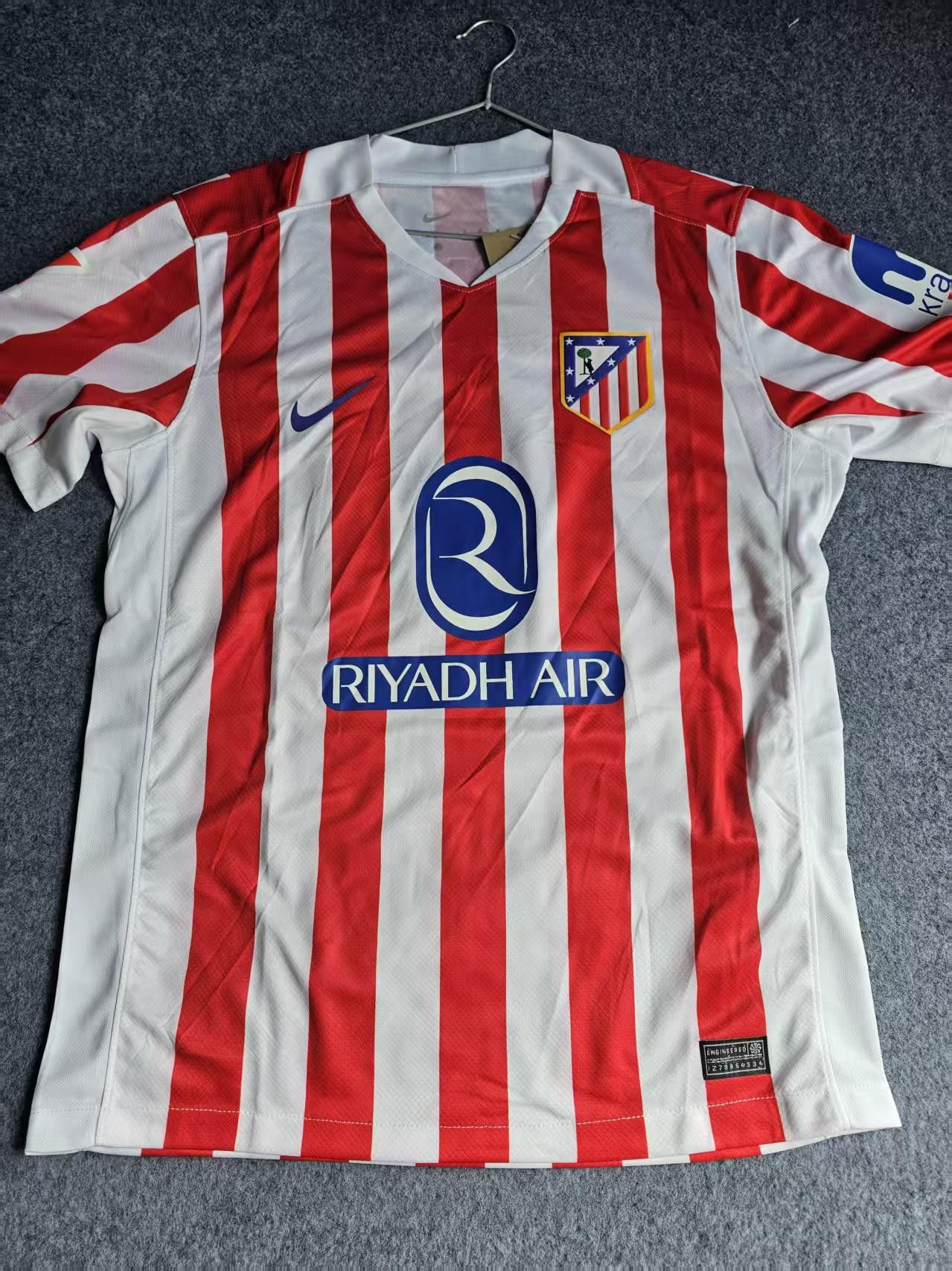 Nike 2026 Atletico Madrid #7 Griezmann Jersey Size US S / EU 44-46 / 1 - 2 Thumbnail