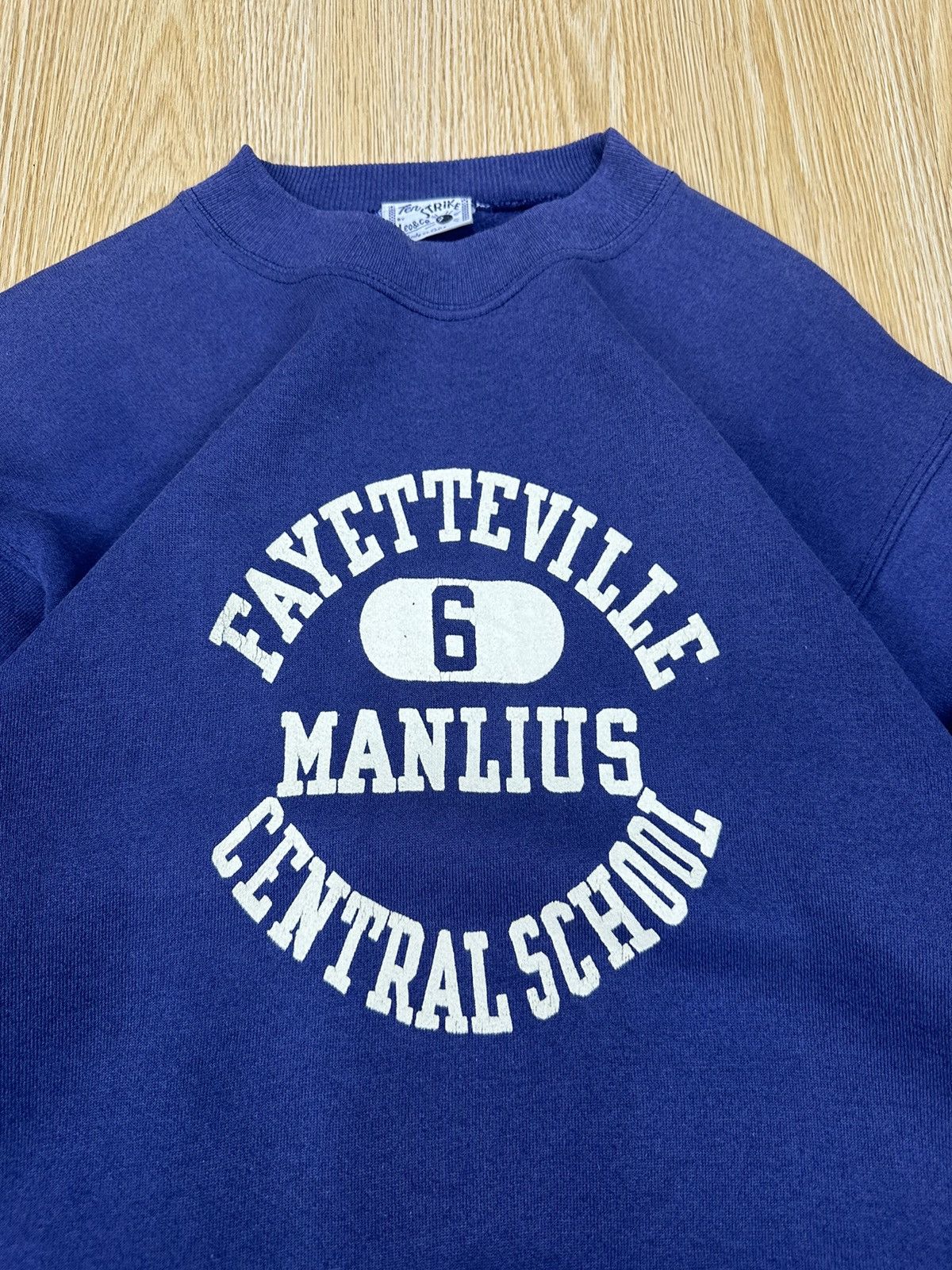 Collegium Vintage Leo & Co Usa College Usa Crewneck Z232 Size US M / EU 48-50 / 2 - 3 Thumbnail