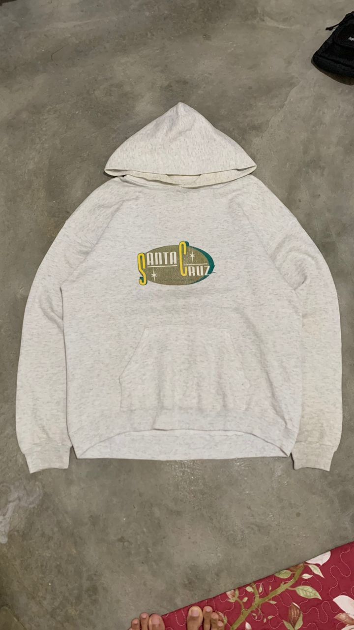 Santa Cruz Skateboards × Vintage Santa cruz Size US L / EU 52-54 / 3 - 1 Thumbnail