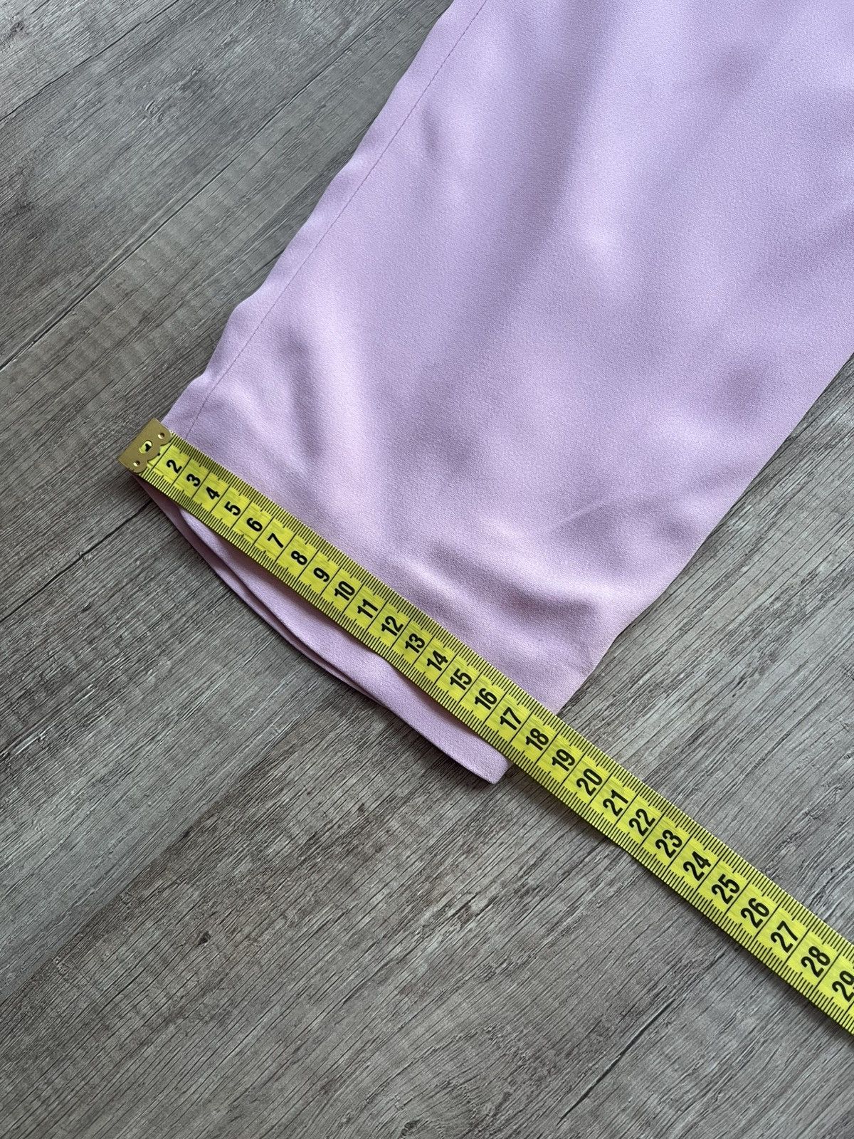 Alexander McQueen Alexander McQueen Pink Pleated High-Waist Trousers Size 36" / US 14 / IT 50 - 11 Thumbnail