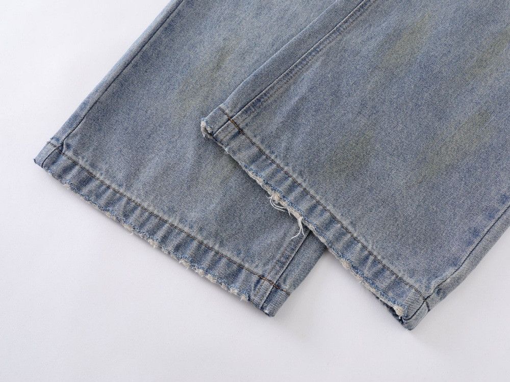 Jean Men's Washed & Distressed Loose-Fit Straight-Leg Jeans Size US 32 / EU 48 - 6 Thumbnail