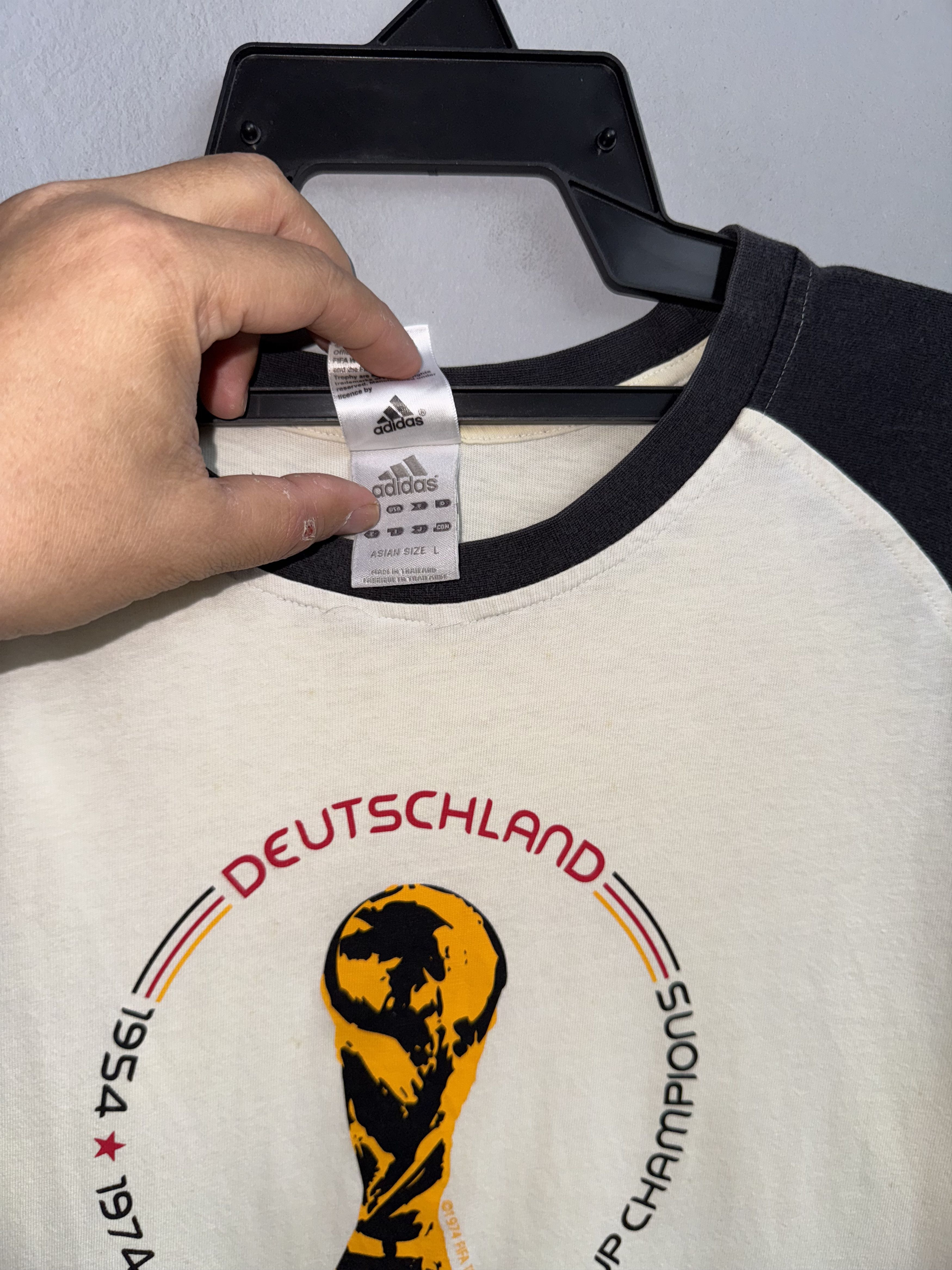 Vintage Adidas World Cup 1974's Germany Vintage Shirt Size US L / EU 52-54 / 3 - 3 Thumbnail