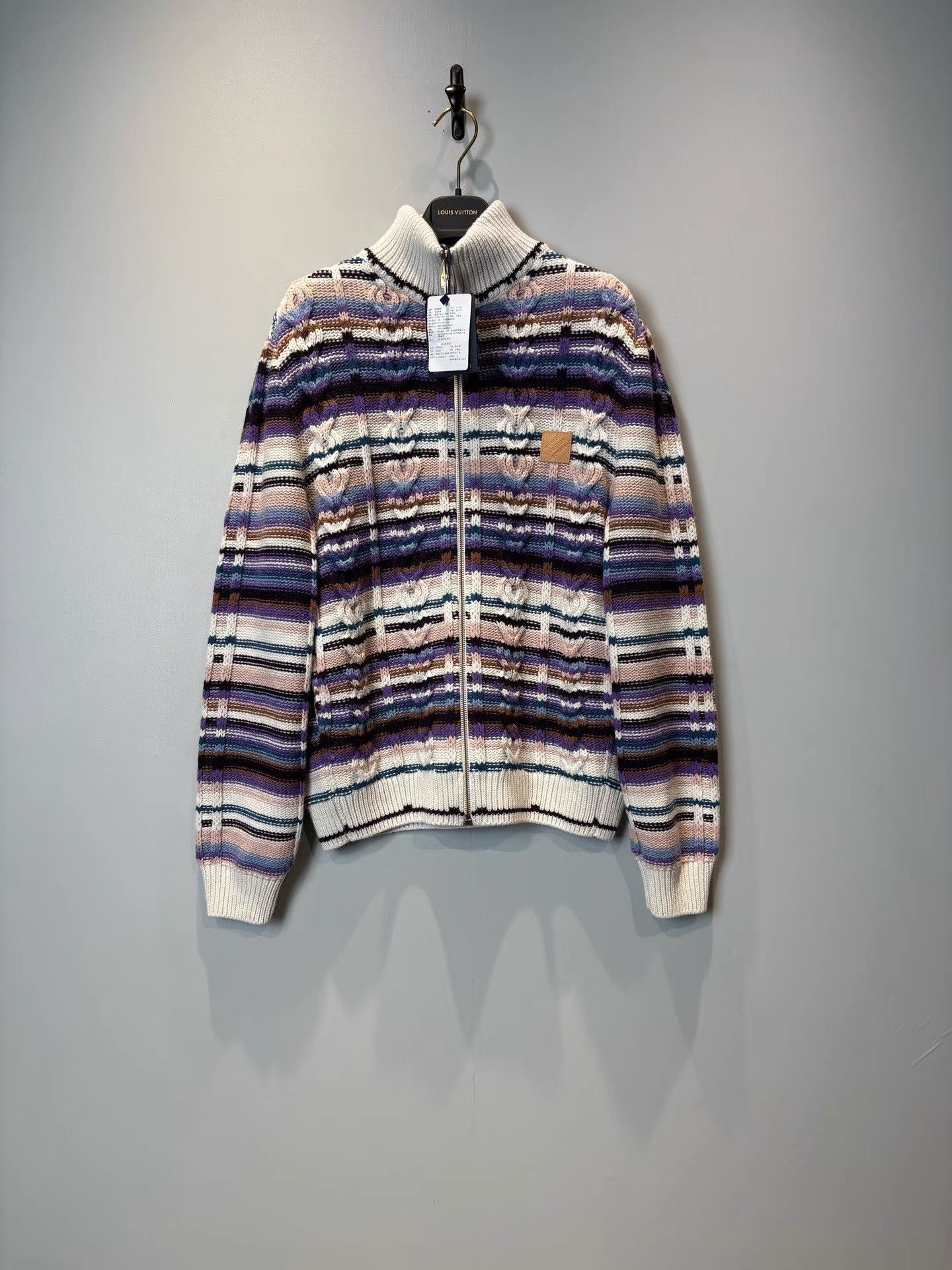 Louis Vuitton Louis Vuitton SS26 Striped Cable Knit Zip Cardigan K36 Size US S / EU 44-46 / 1 - 1 Thumbnail