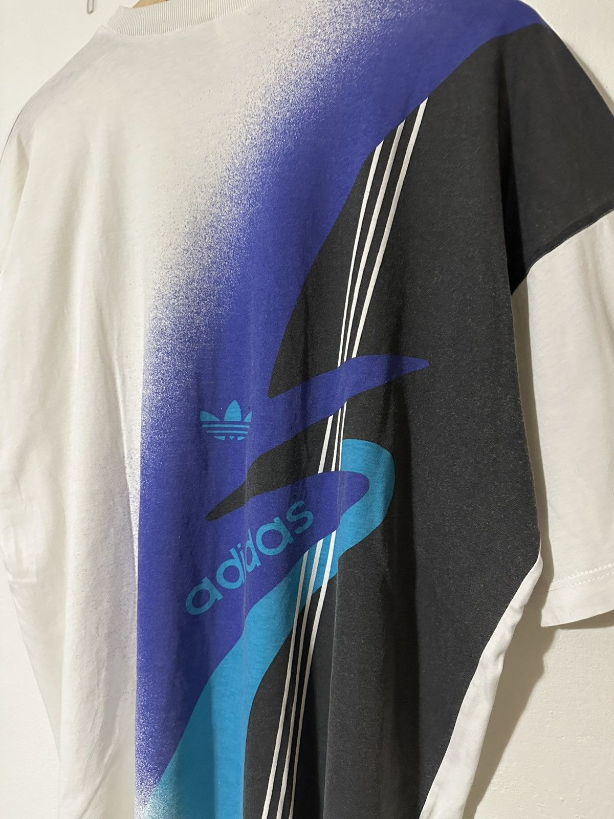 Adidas Adidas VTG🔥RARE TEE Size US XL / EU 56 / 4 - 3 Thumbnail