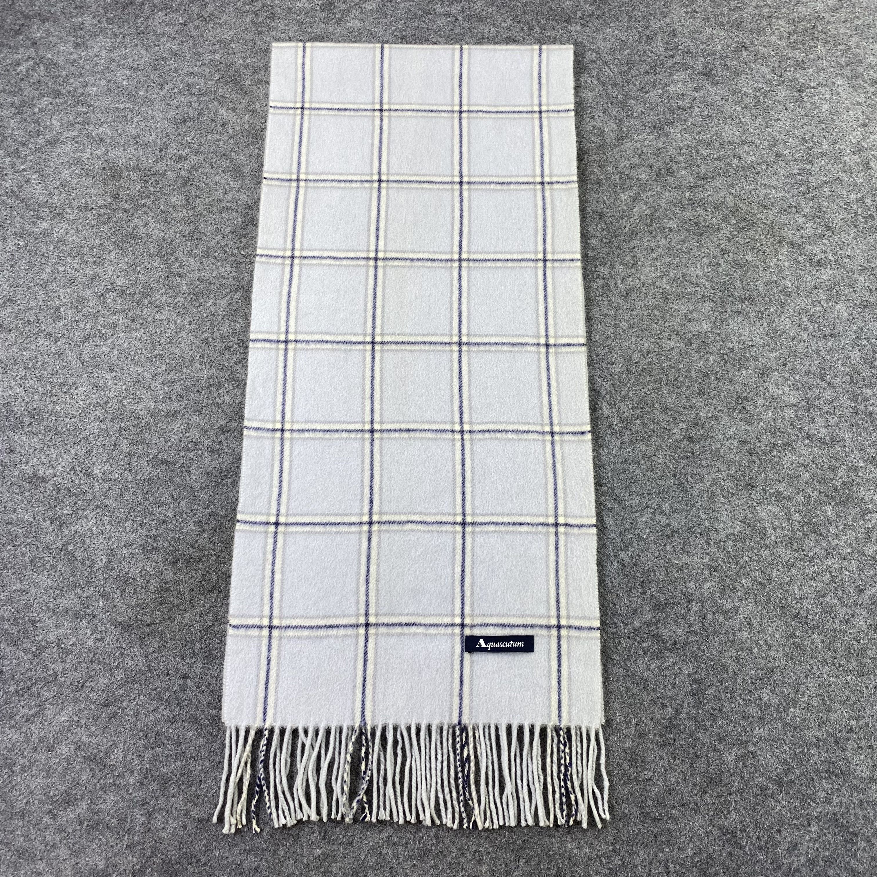 Aquascutum Aquascutum Cashmere Muffler Scarf / Neckwear -T1546 Size ONE SIZE - 2 Thumbnail