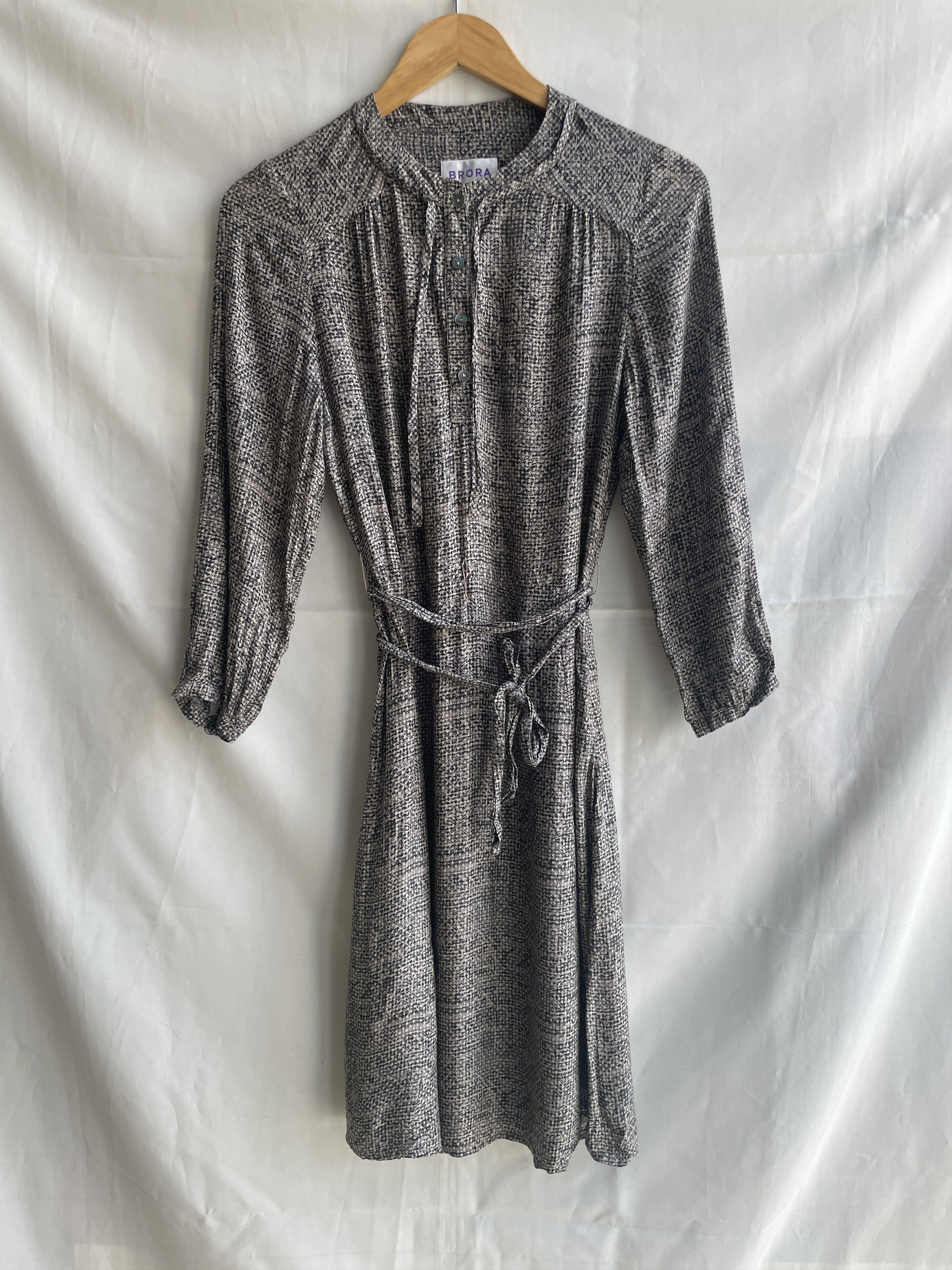 Other Brora Viscose Silk Blend Textured Print Belted Midi Dress Size M / US 6-8 / IT 42-44 - 1 Thumbnail
