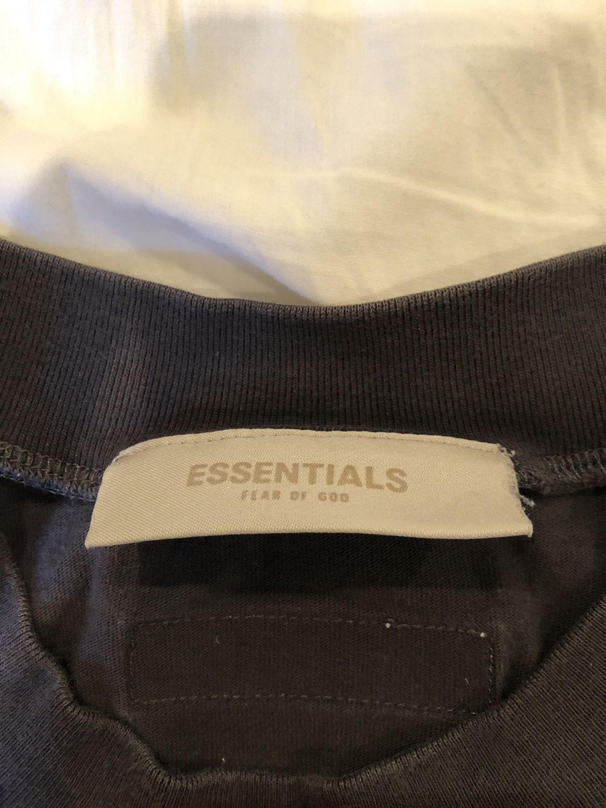 Essentials FW22 FoG Essentials 1977 T-shirt (L) Size US L / EU 52-54 / 3 - 8 Thumbnail