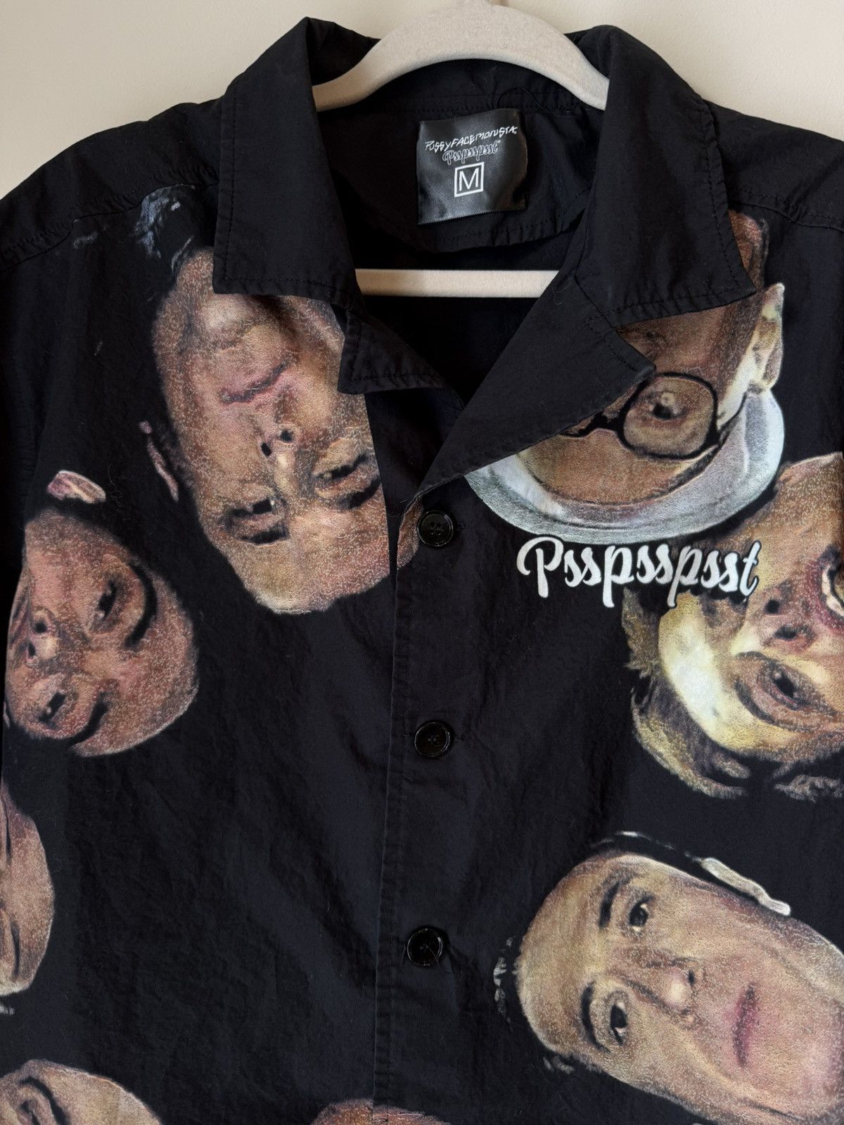 Other The Sopranos Short Sleeve Button Up Shirt (Open To Offers) Size US M / EU 48-50 / 2 - 4 Thumbnail