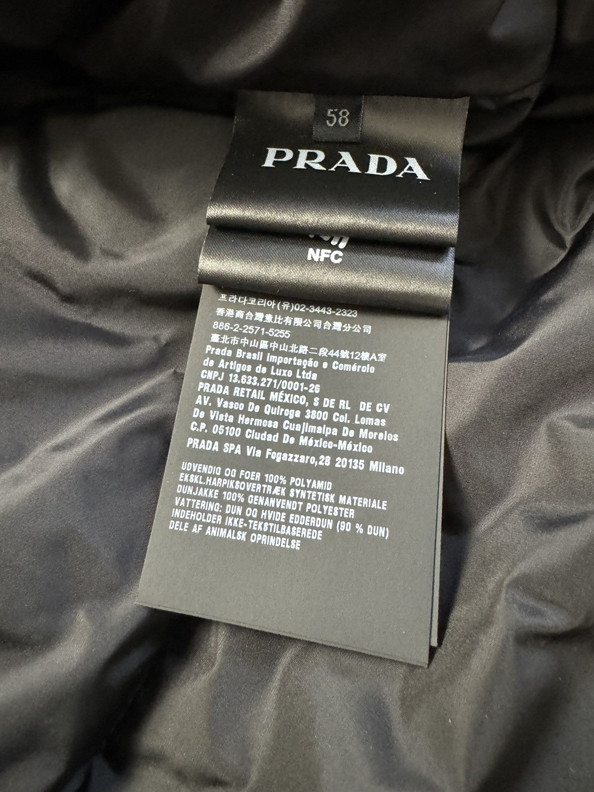 Prada Prada nylon puffer jacket Size US L / EU 52-54 / 3 - 5 Thumbnail