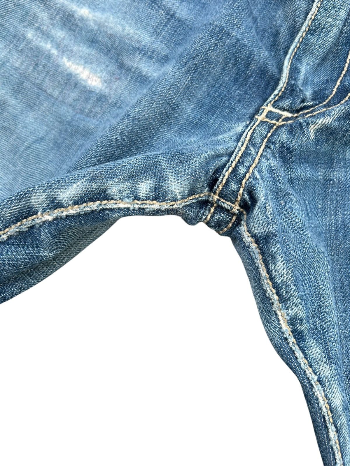 Robins Jeans ROBINS JEANS DISTRESSED DENIM JEANS Size US 31 - 13 Thumbnail