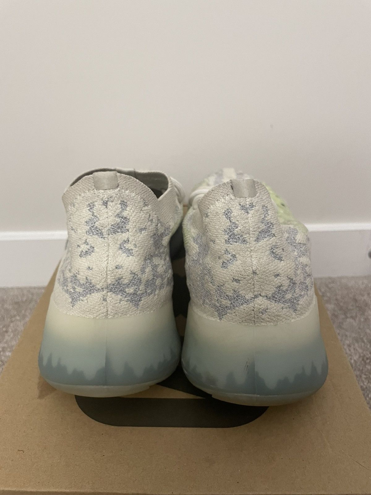 Adidas × Yeezy Yeezy 380 Alien Blue Size US 12 / EU 45 - 4 Thumbnail
