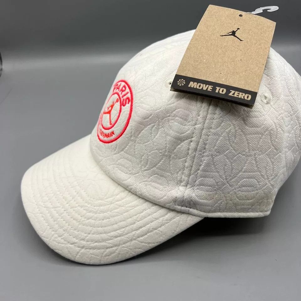 Jordan Brand Air Jordan Hat Men M-L Paris Saint Germain Jumpman StrapBack Size ONE SIZE - 2 Thumbnail