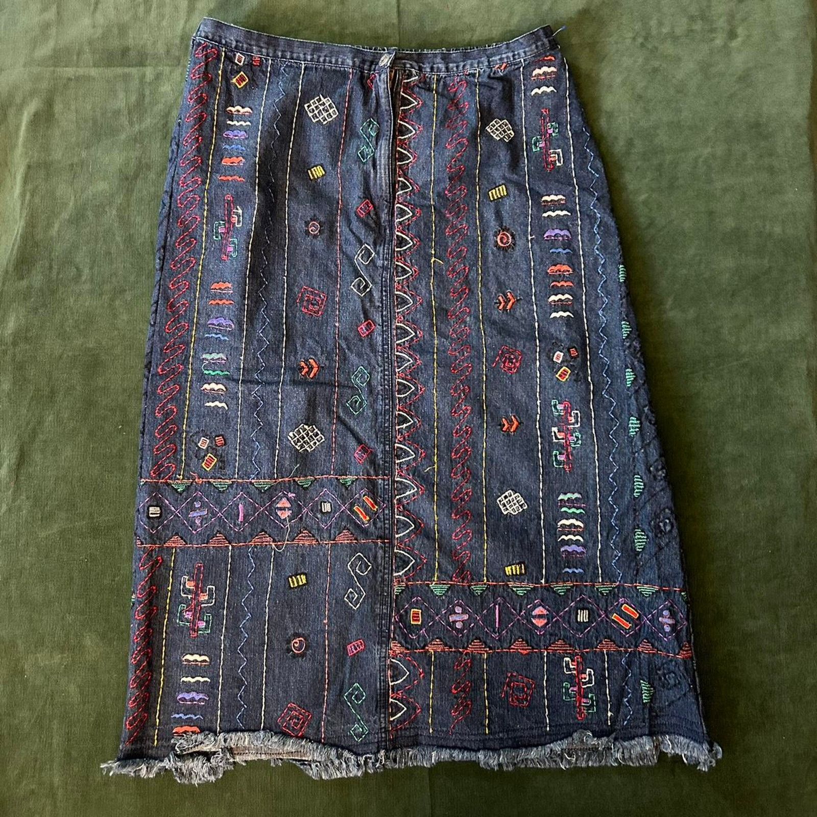 Other Vintage embroidered skirt Size 26" / US 2 / IT 38 - 1 Thumbnail