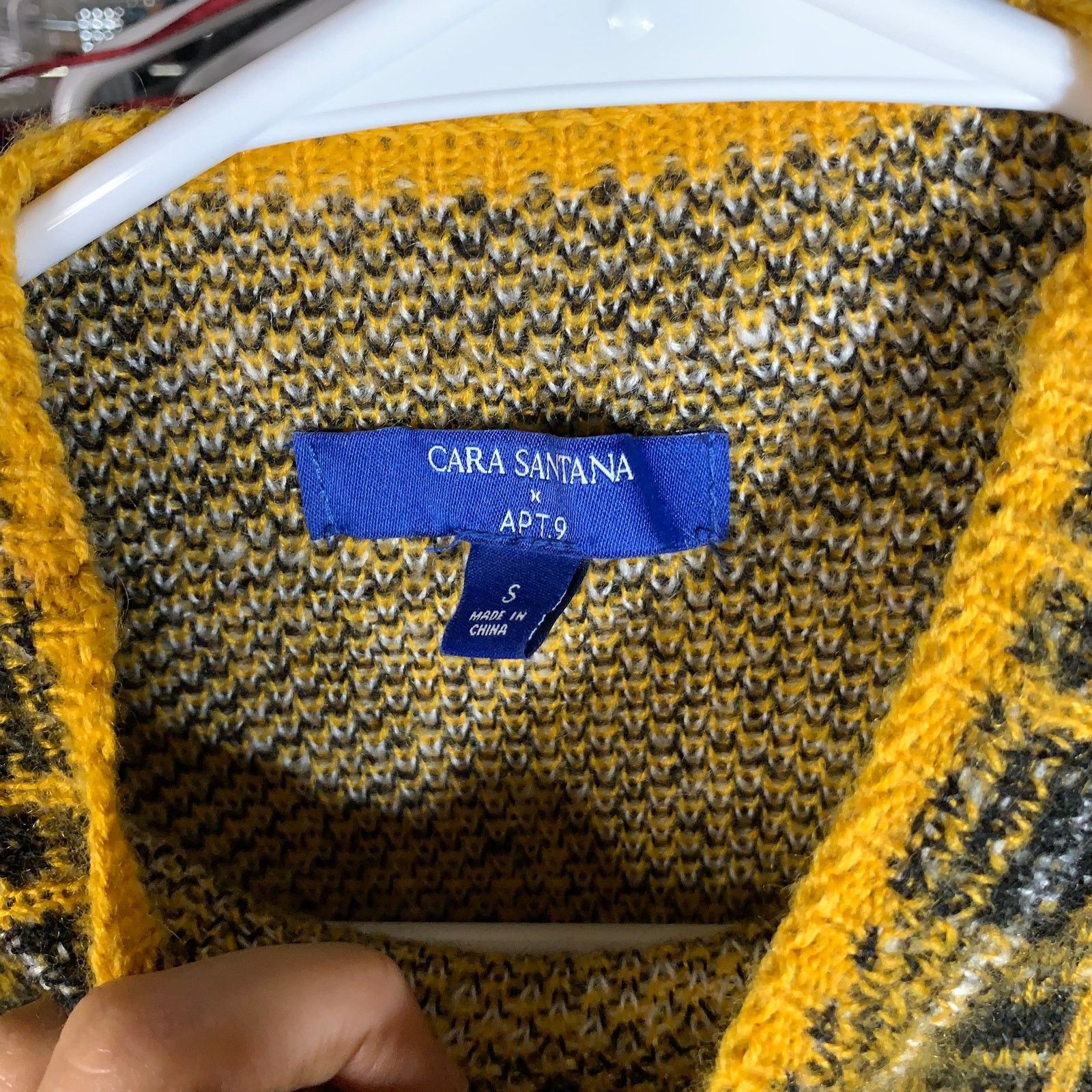 Apt. 9 Apt. 9 Yellow Plaid Sweater Size S Size S / US 4 / IT 40 - 3 Thumbnail